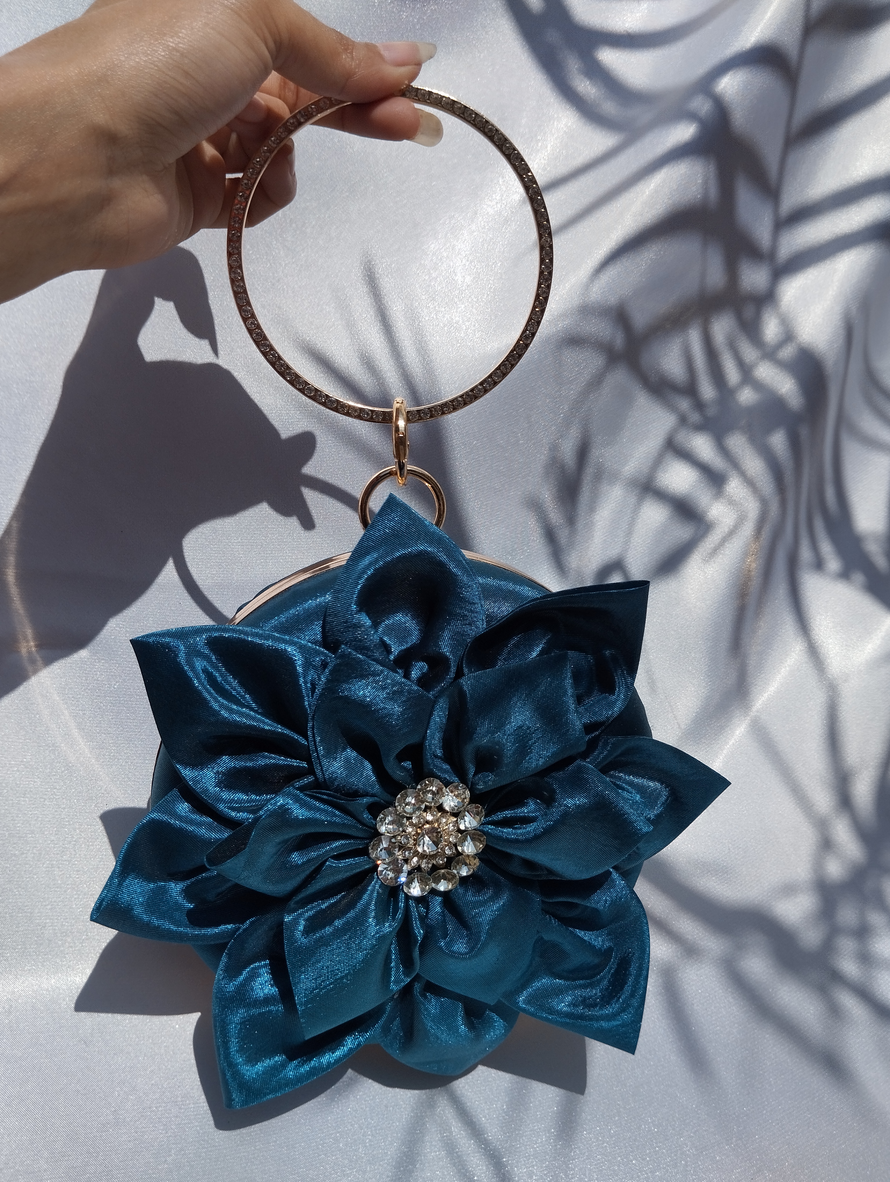 Flora Round Party Clutch 