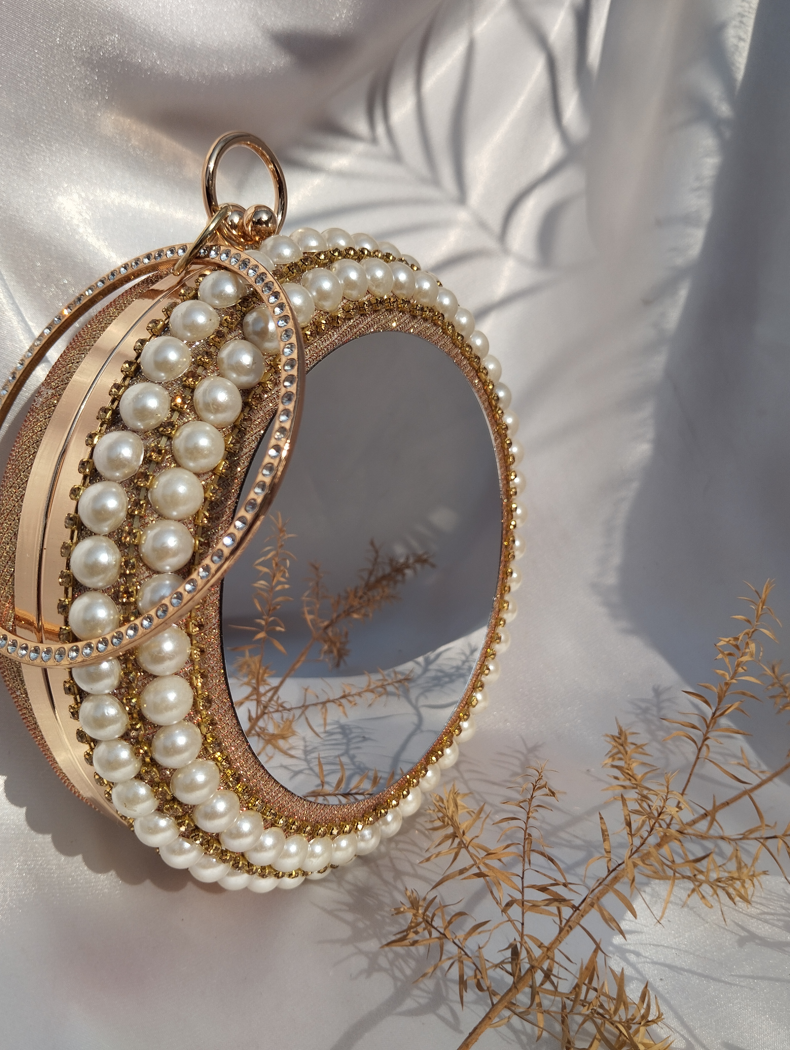 Round Party Clutch Gold