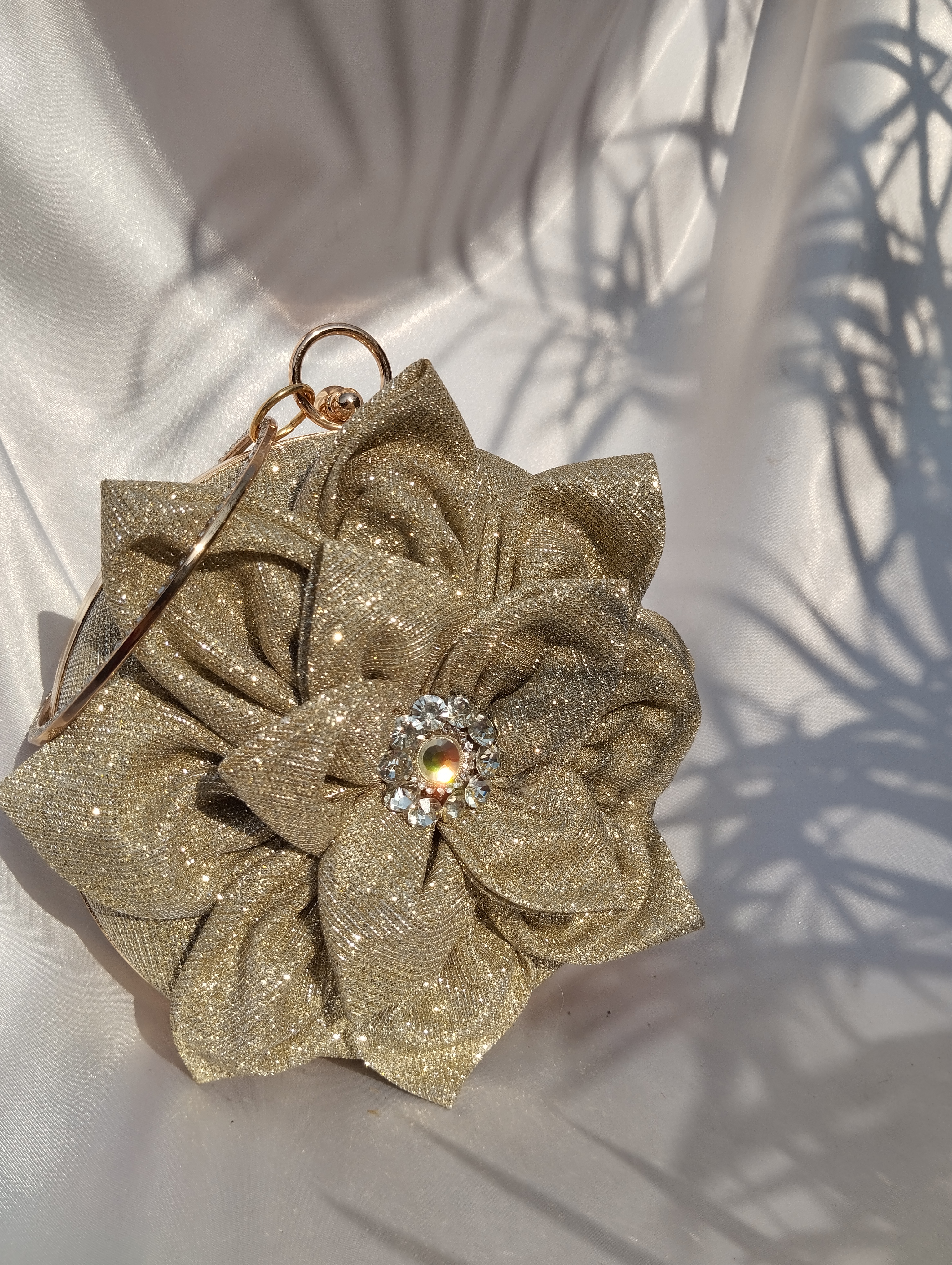Light Gold Sparkle Flora Party clutch 