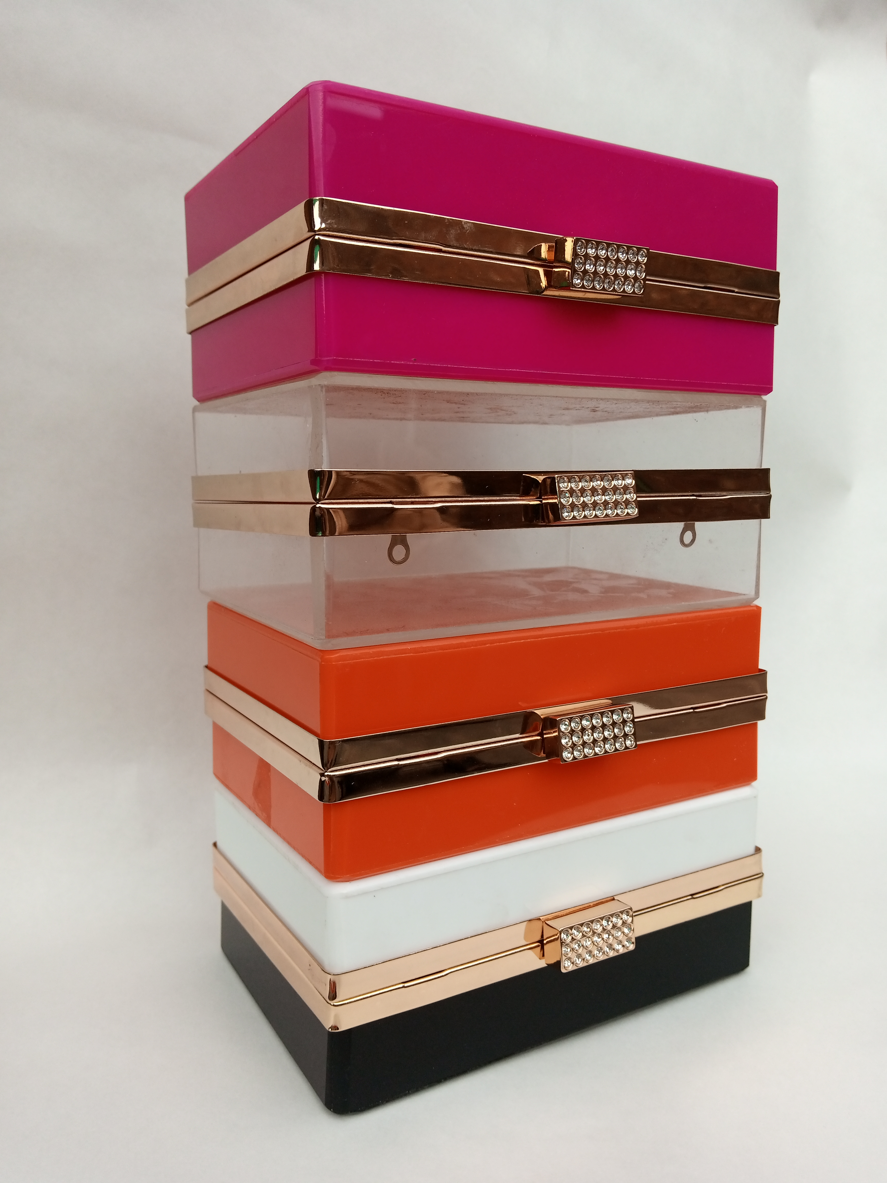 Customized Acrylic clutch 