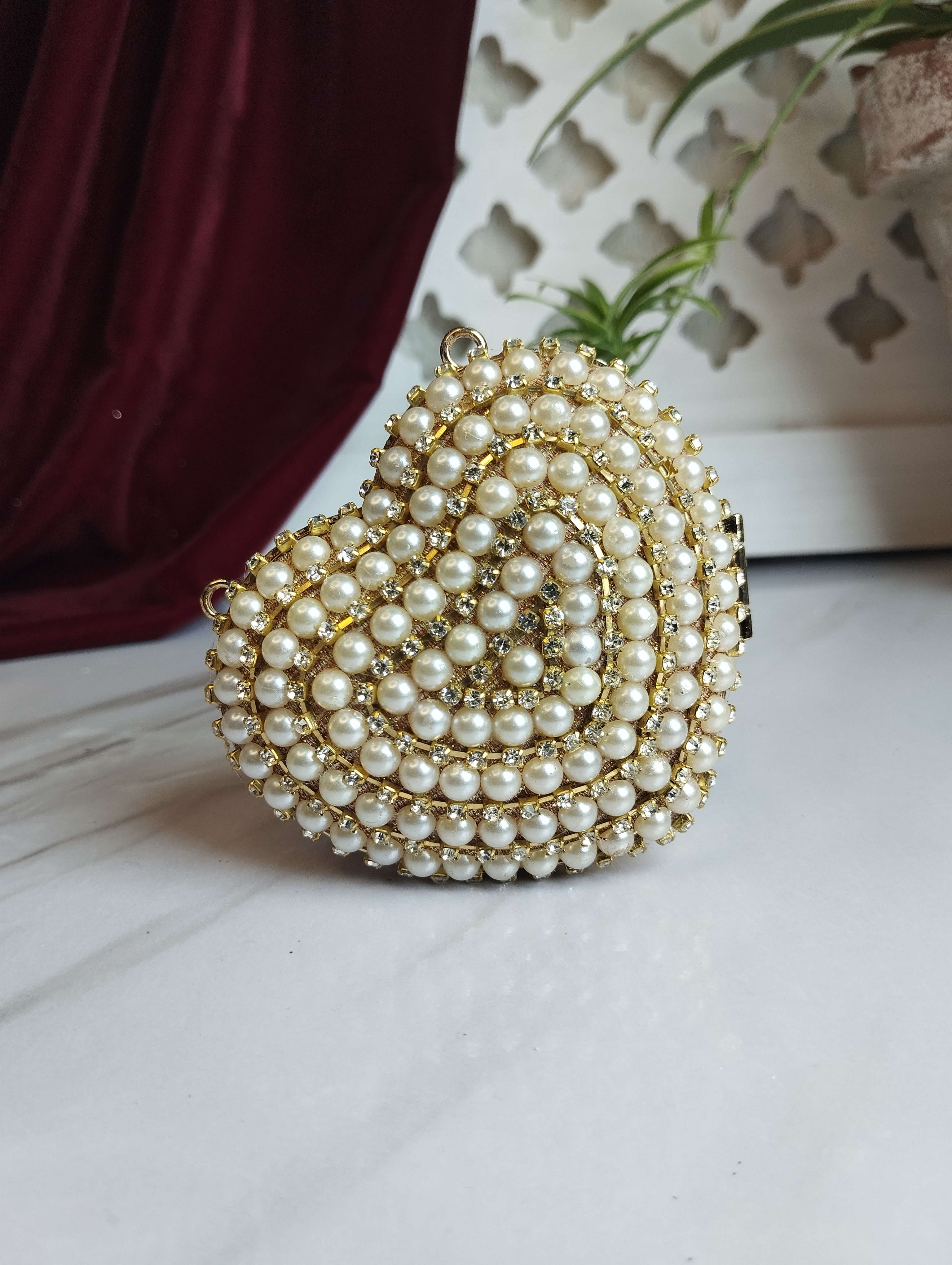 Mini Heart Clutch "OPAL"