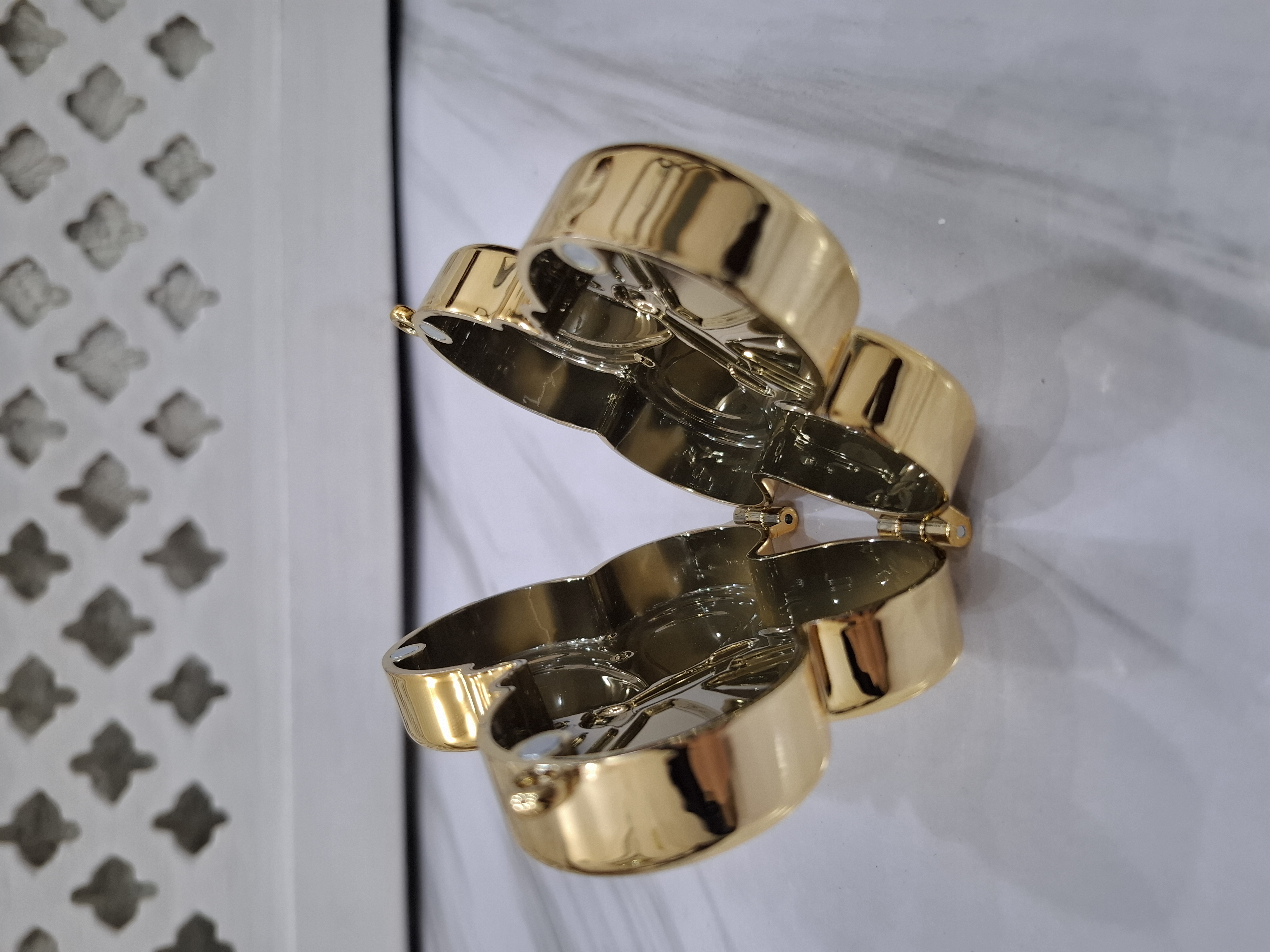 Mini Acrylic Butterfly Clutch