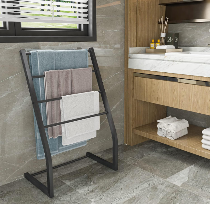 Towel Racks for Bathroom, Free Standing Towel Rack, Pool Towel Racks Outdoor, 4 Tier Metal Towel Bar Stand for Bathroom, Blanket Ladder Holder, Drying and Display Rack for Oversized Bath Towel