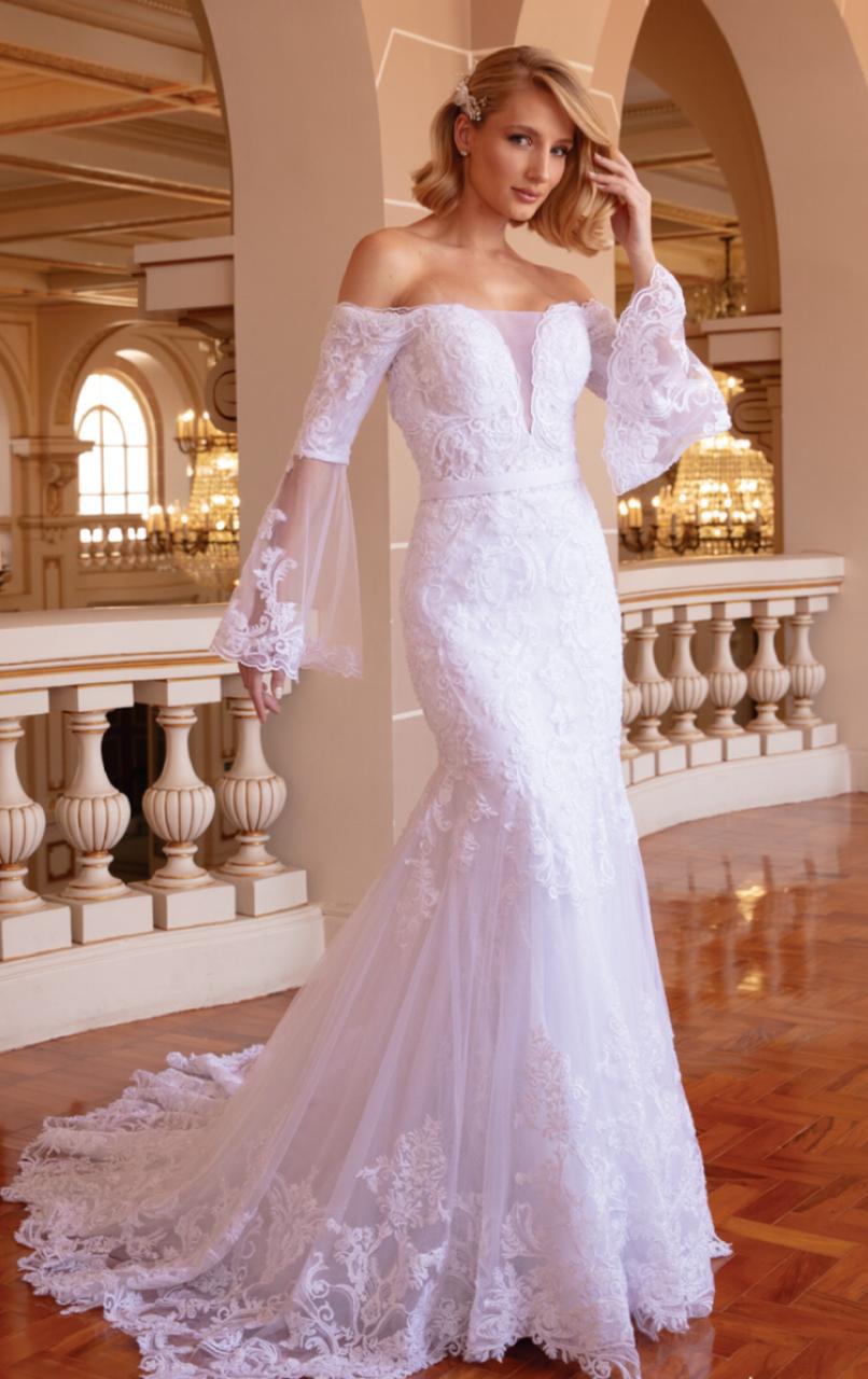 Vestido noiva sereia, branco, decote ombro a ombro.