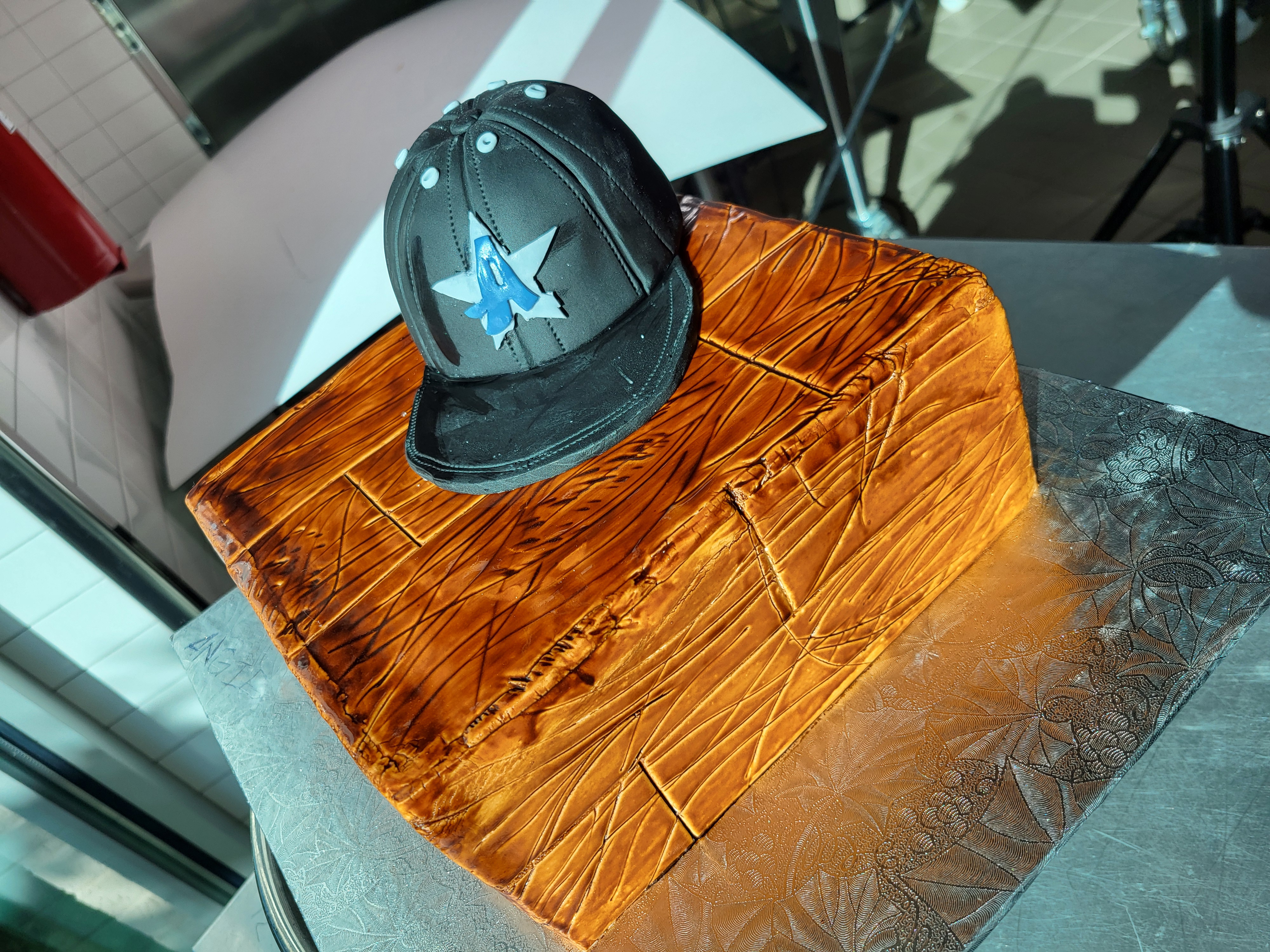 Custom Cakes
