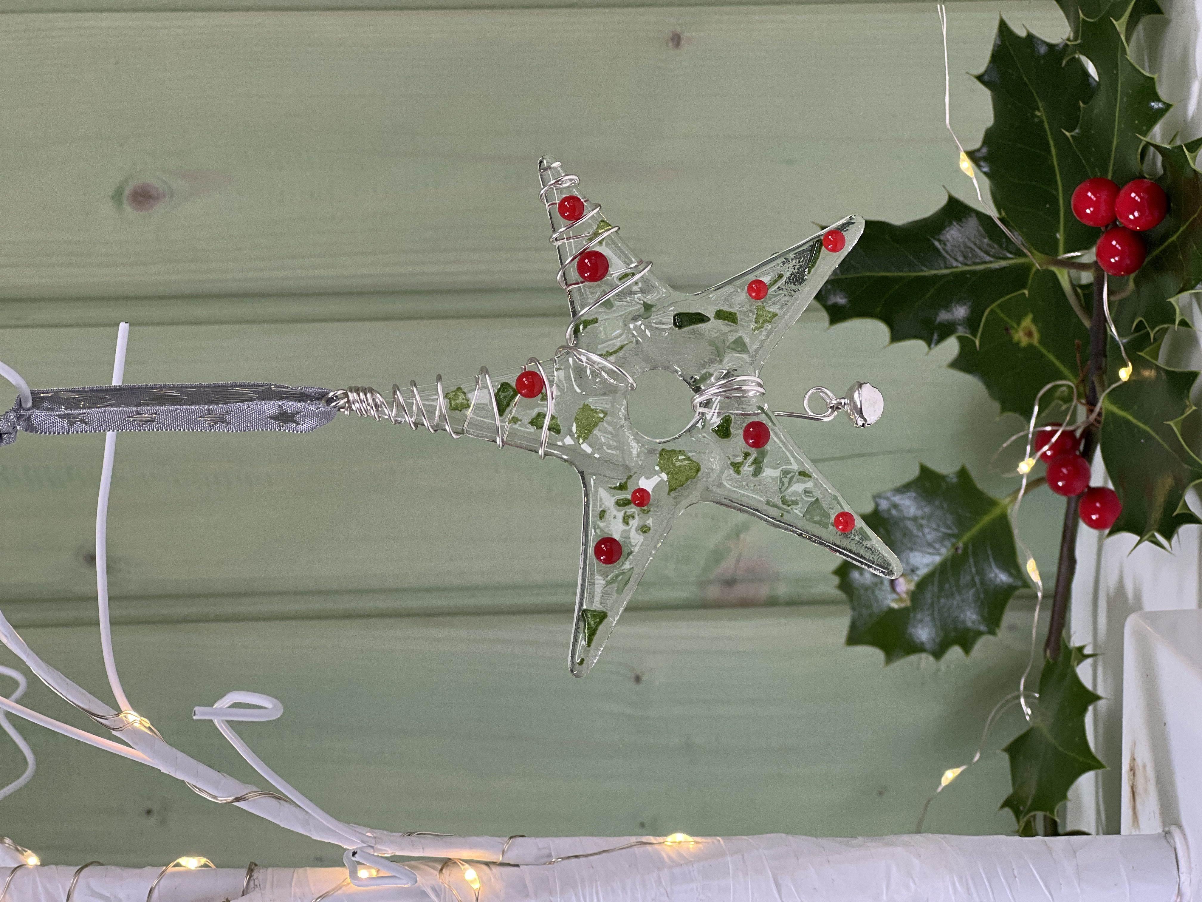 Wire wrapped Christmas Star with bell