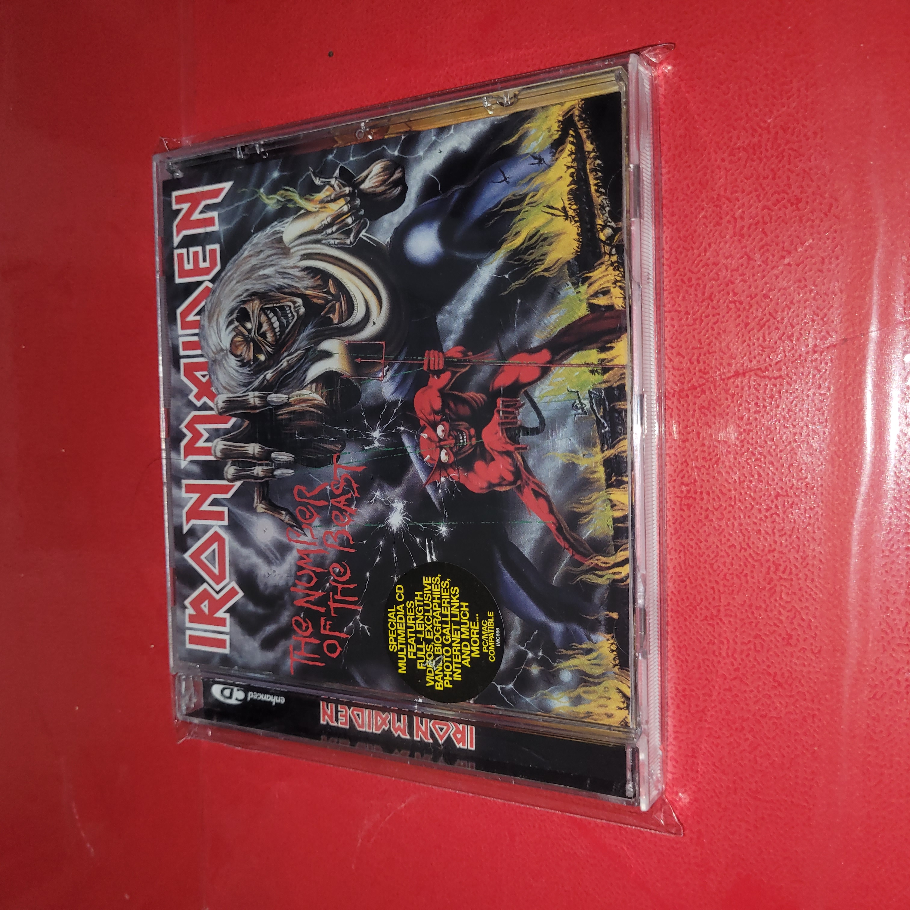 Iron Maiden - The Number of the Beast (usado)