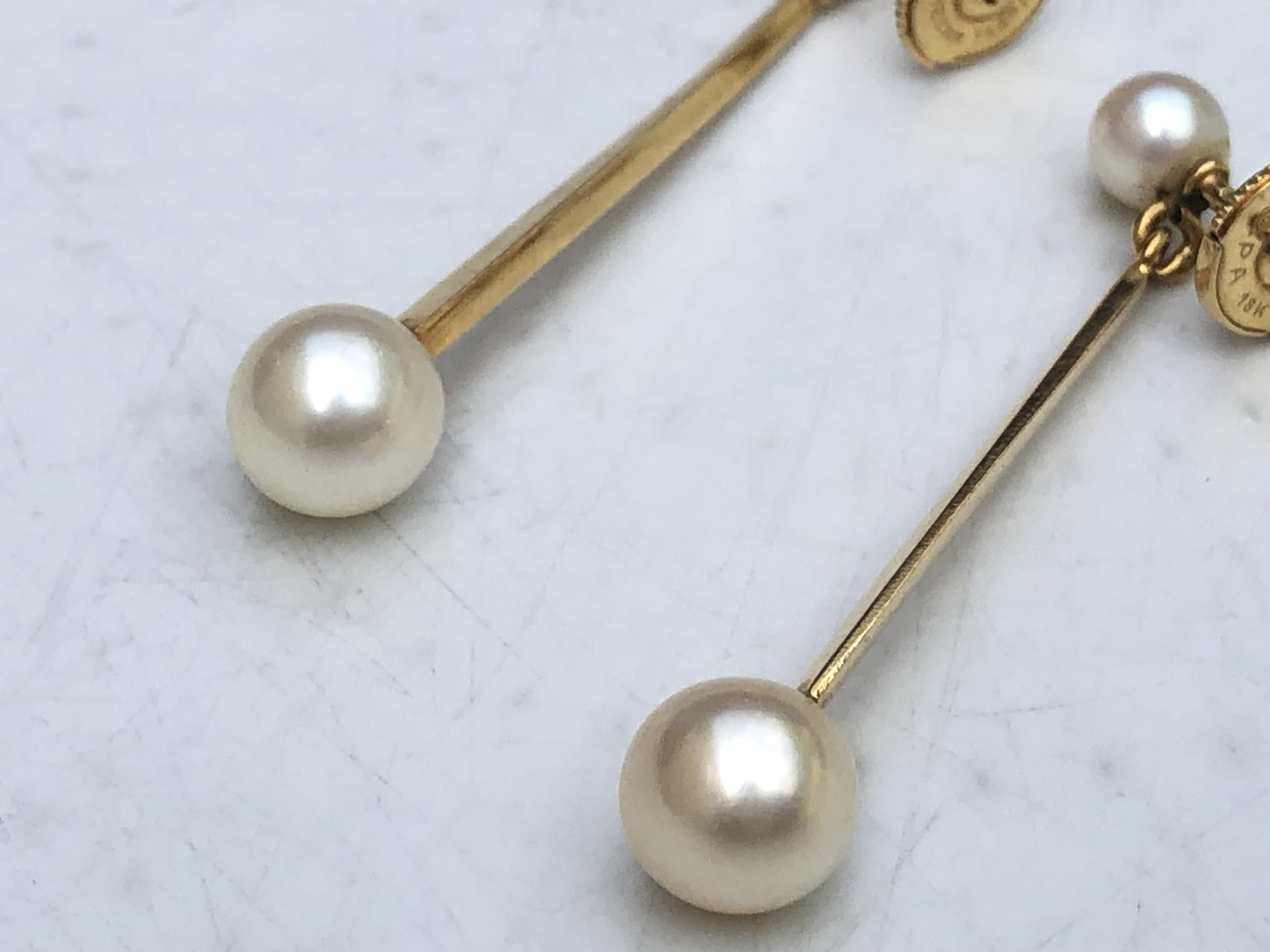 Boucle pendantes en Or jaune 18 carats et perle de culture