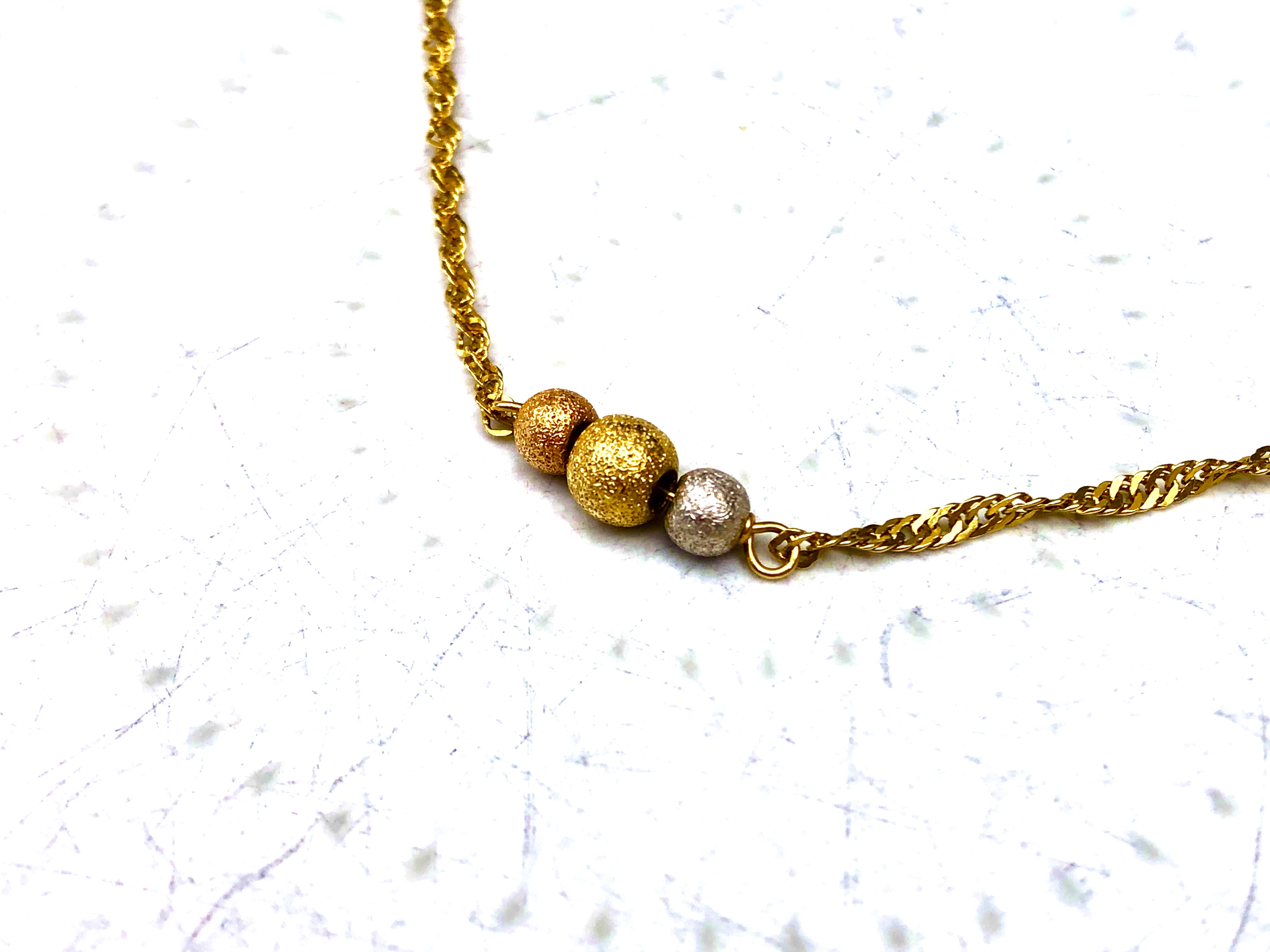 Collier en or 18 carats 