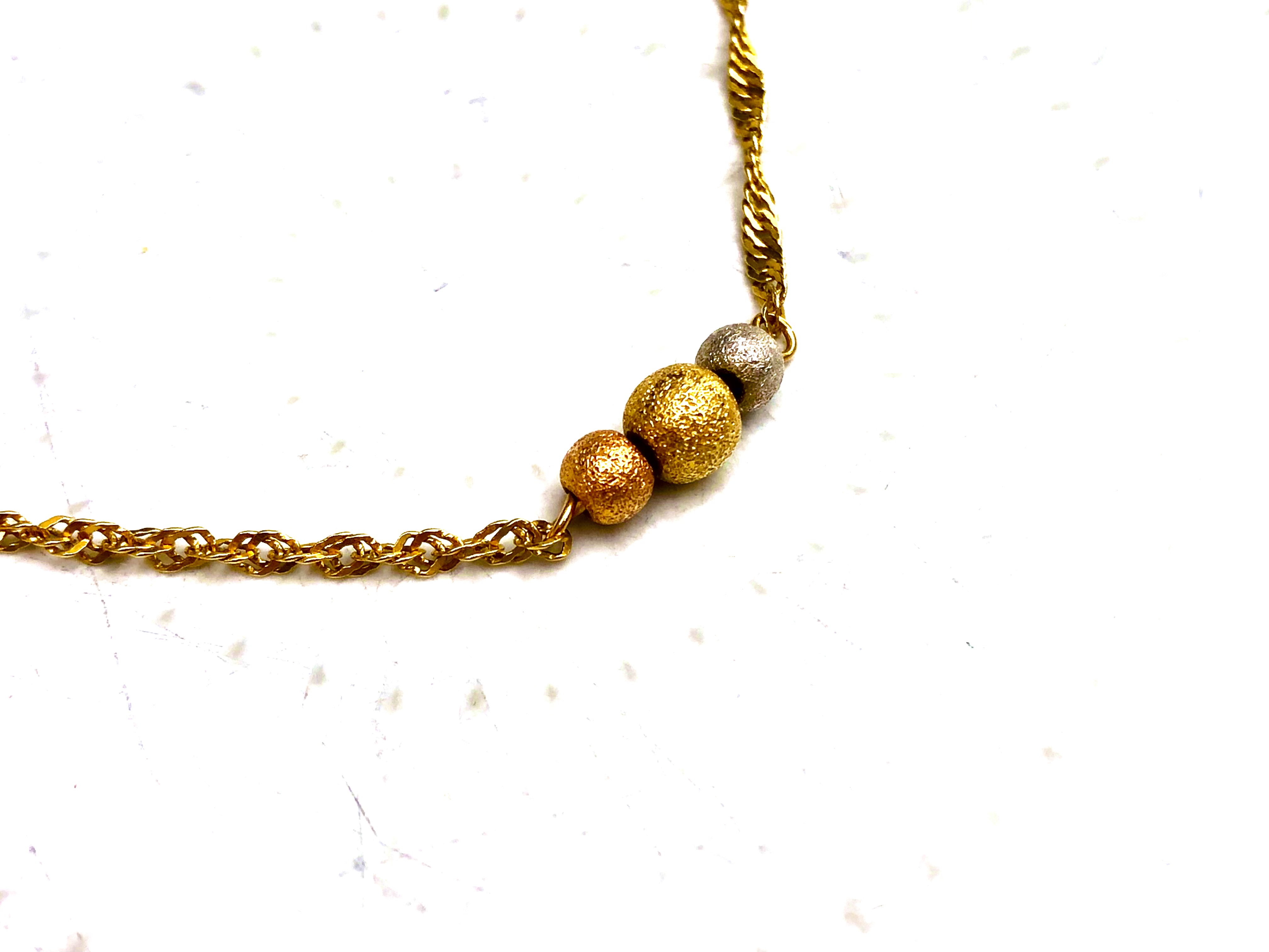 Collier en or 18 carats 