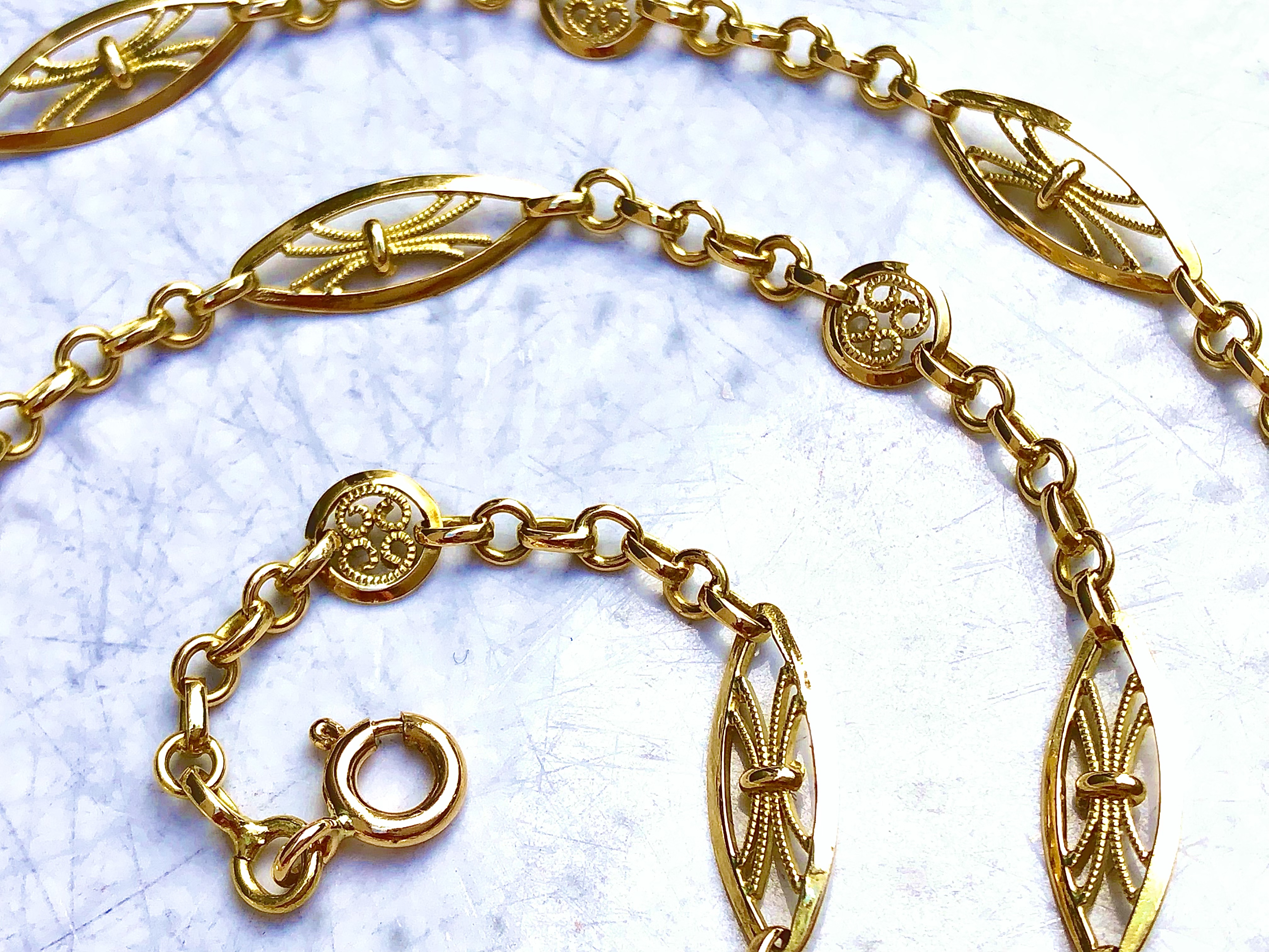 Chaine maille filigrane en or 18 carats 