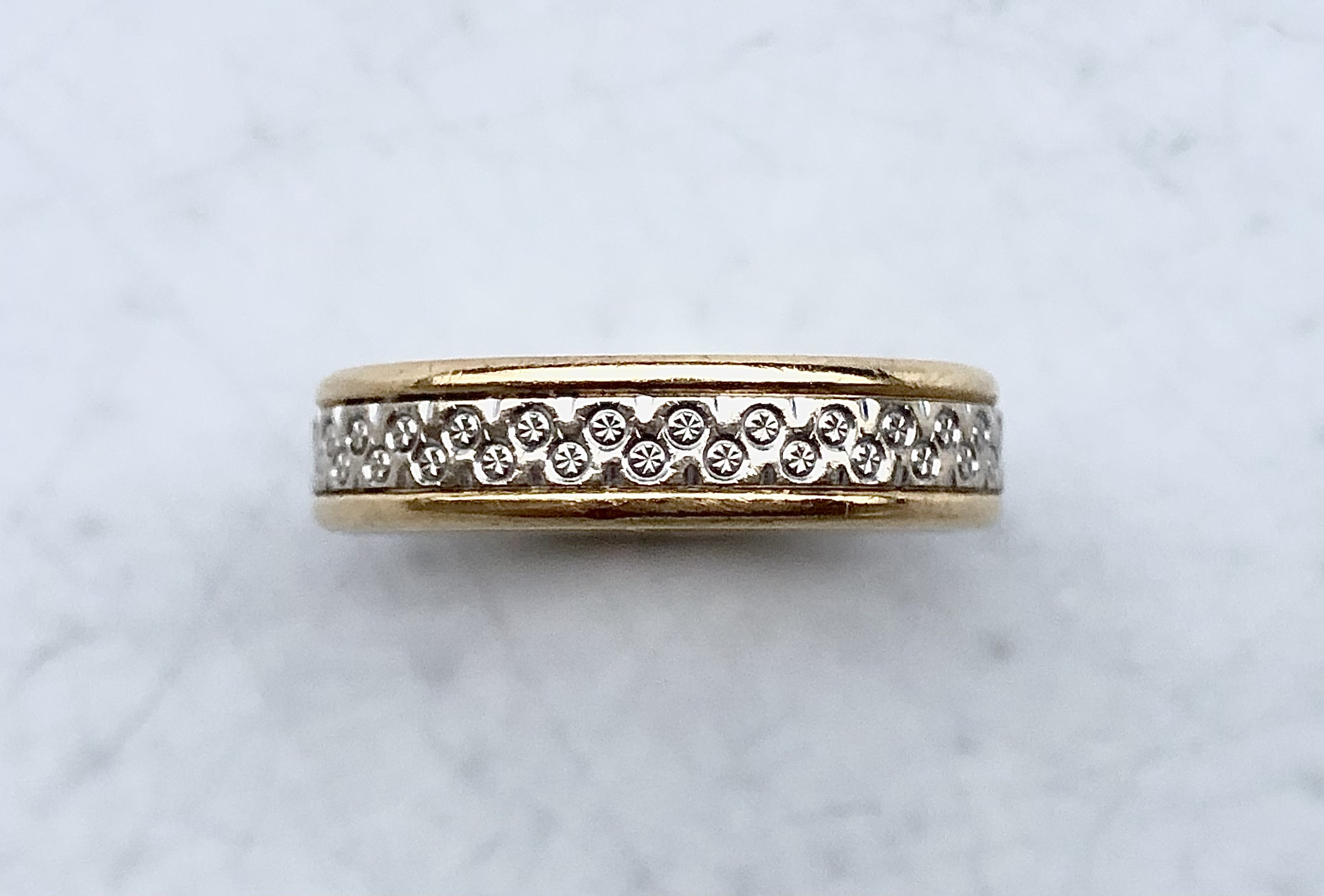 Bague en or jaune  et blanc 18 carats 