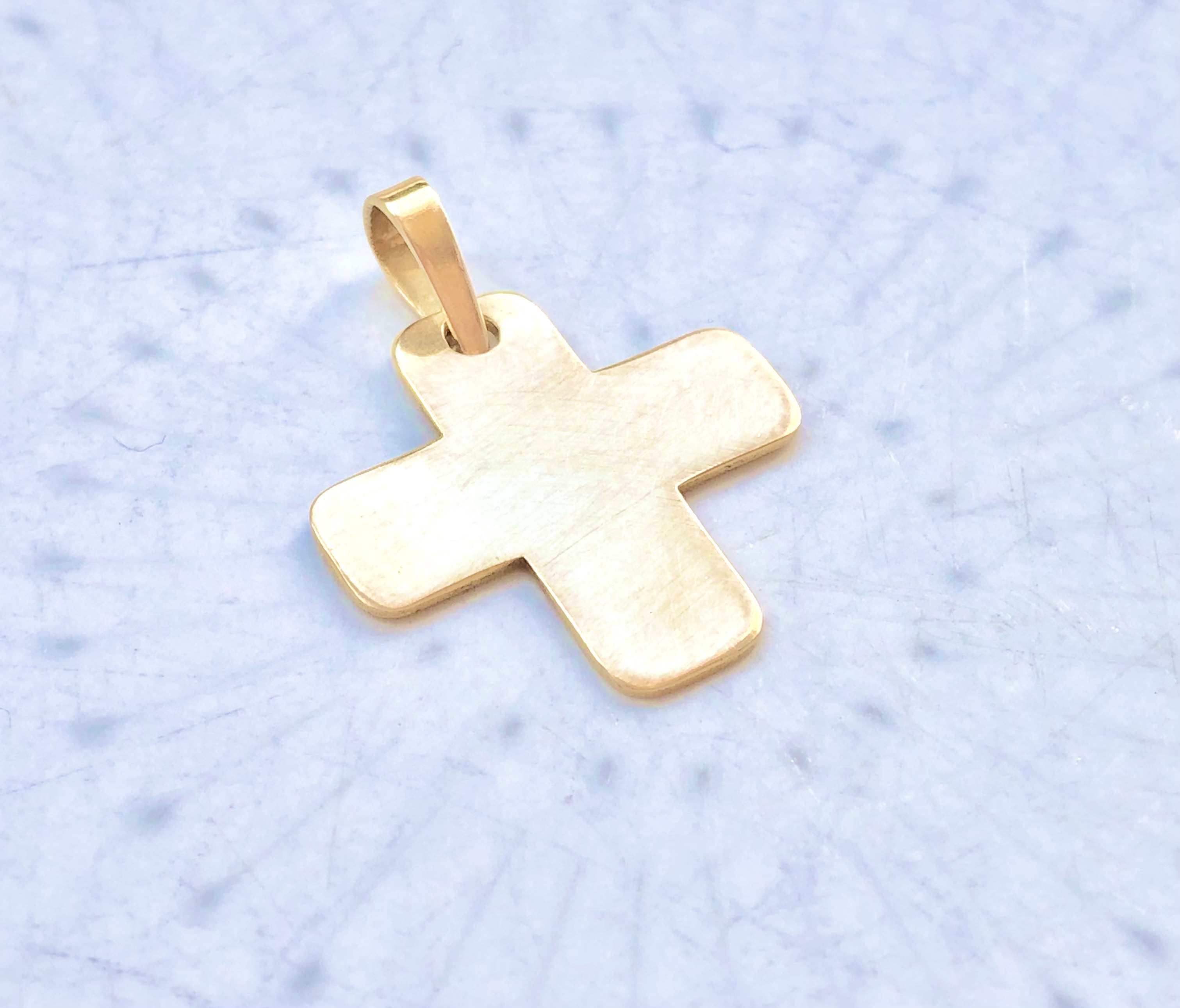 Croix en or 18 carats 