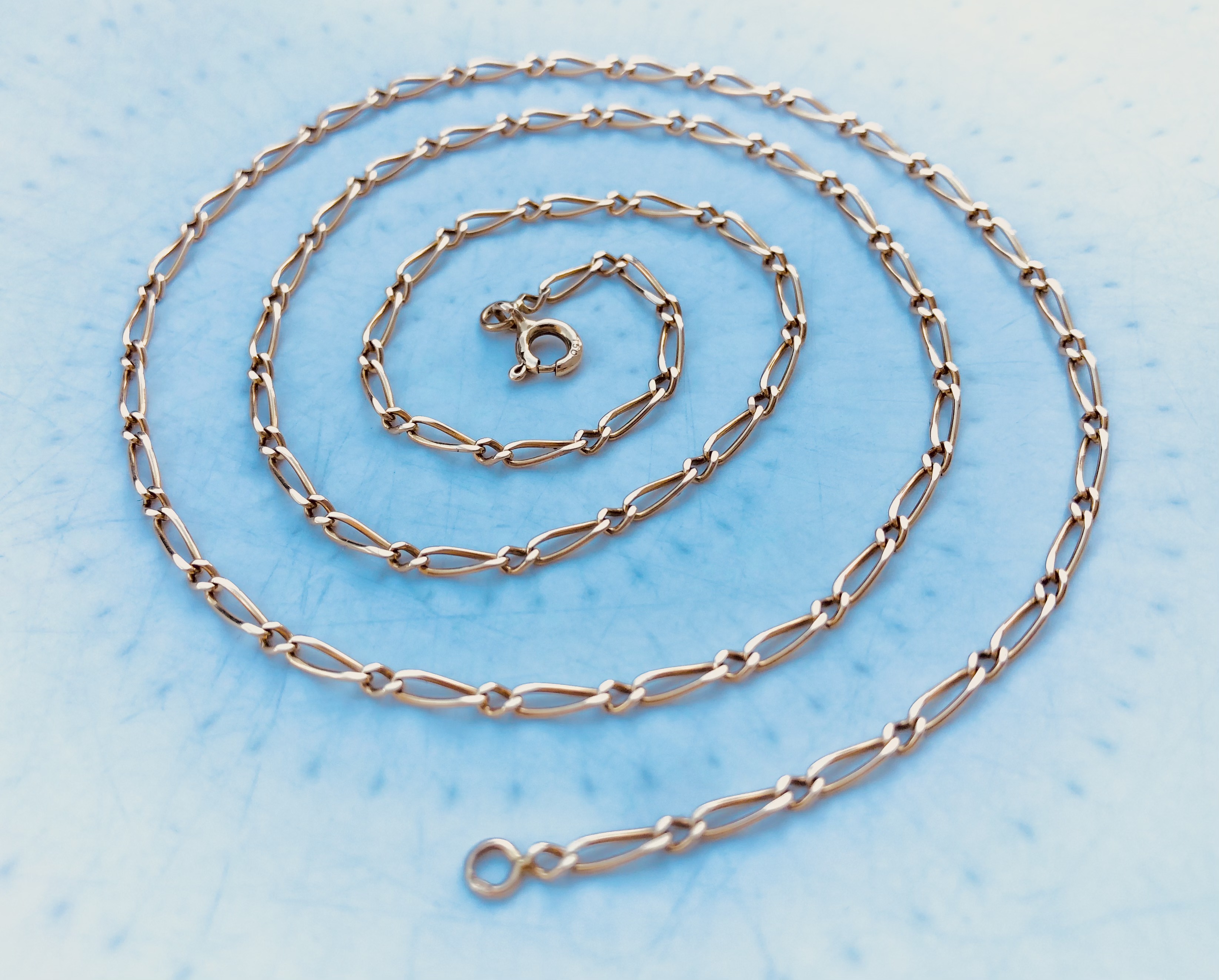 Chaine maille figaro 1/1 en or jaune 18 carats