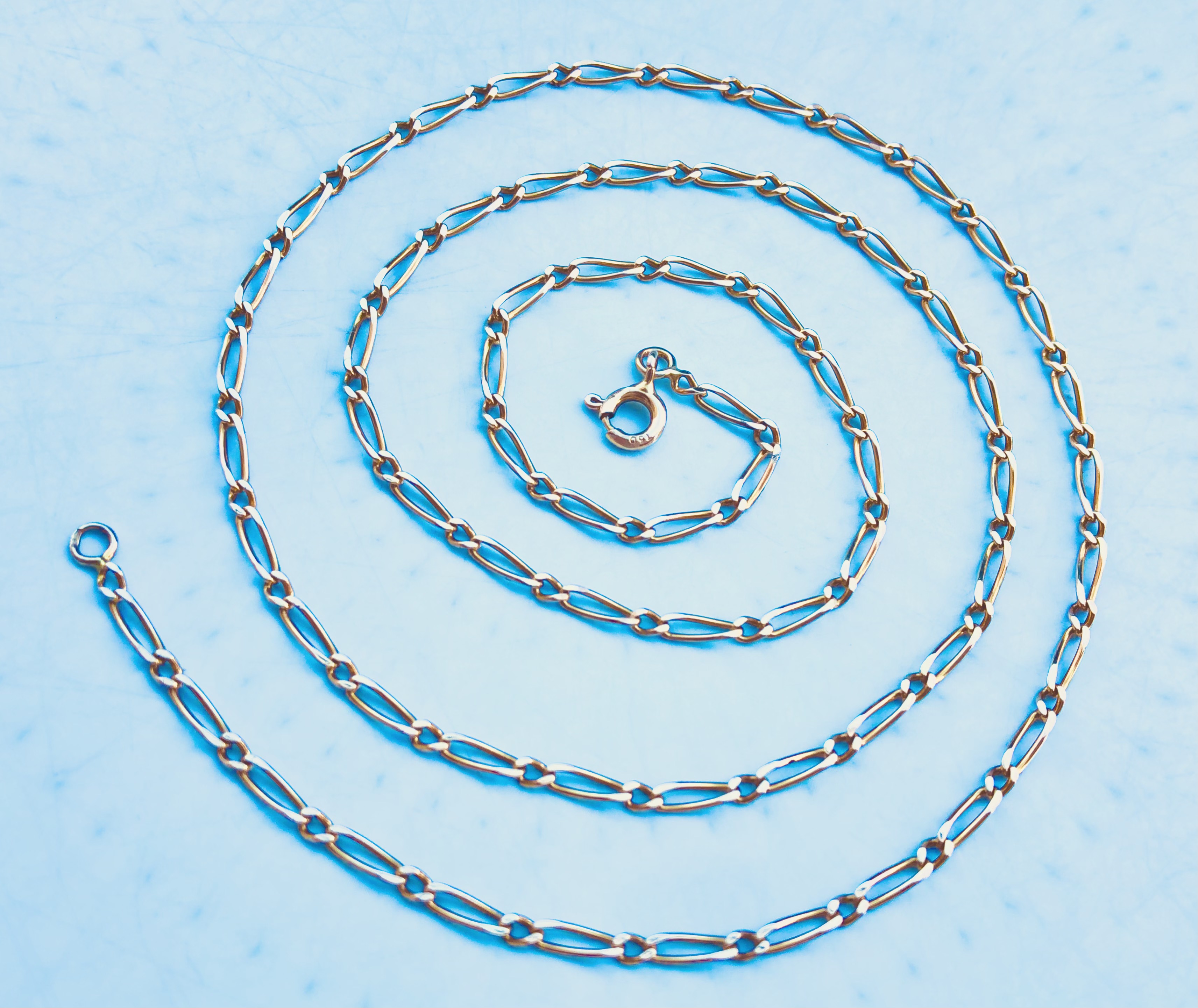 Chaine maille figaro 1/1 en or jaune 18 carats