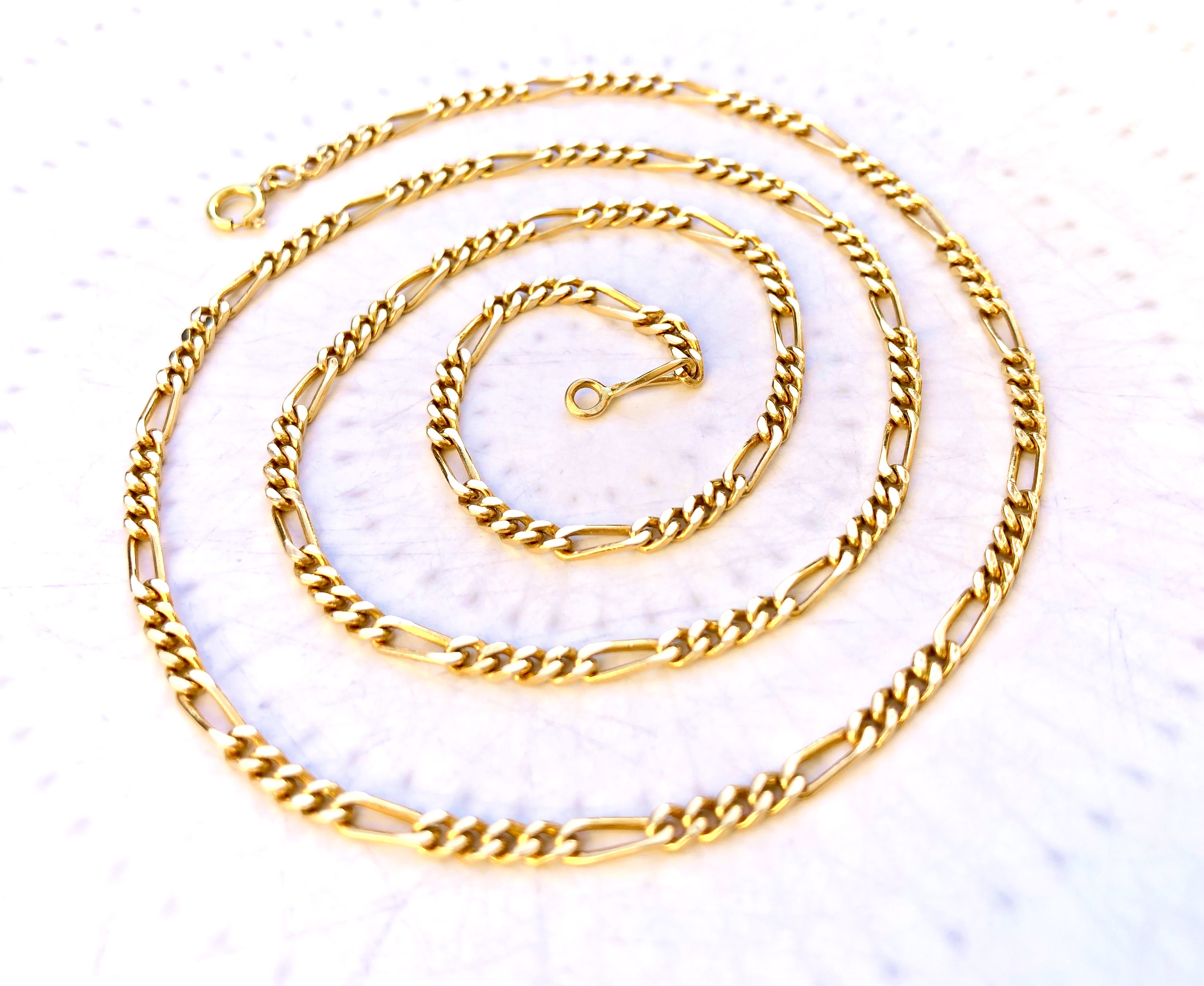 Chaine en or jaune 18 carats 