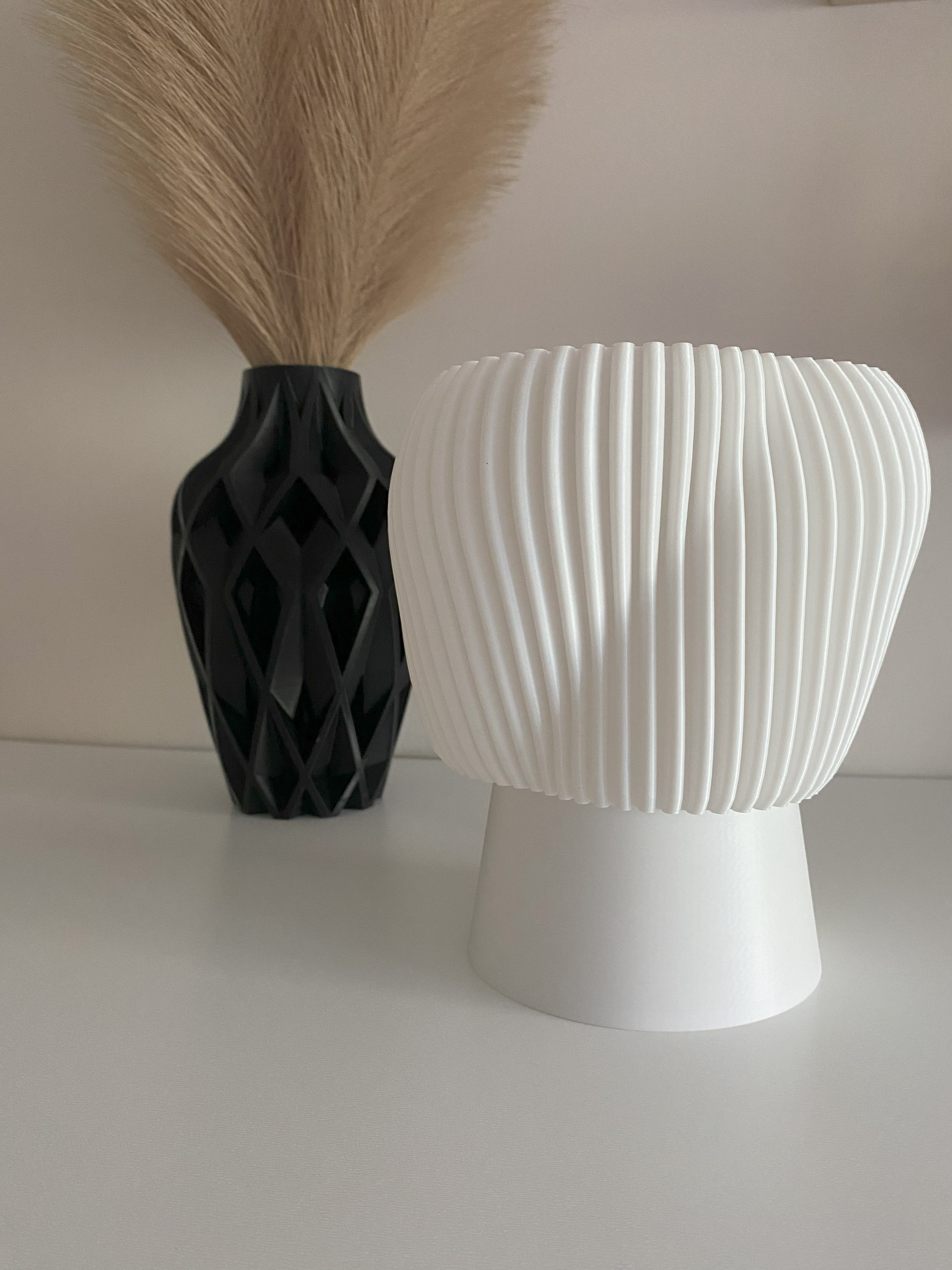 Stalinis šviestuvas TRYSTA