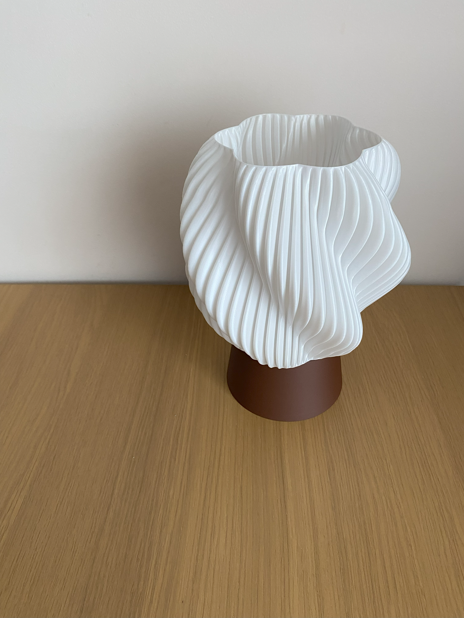 Stalinis šviestuvas Hestra