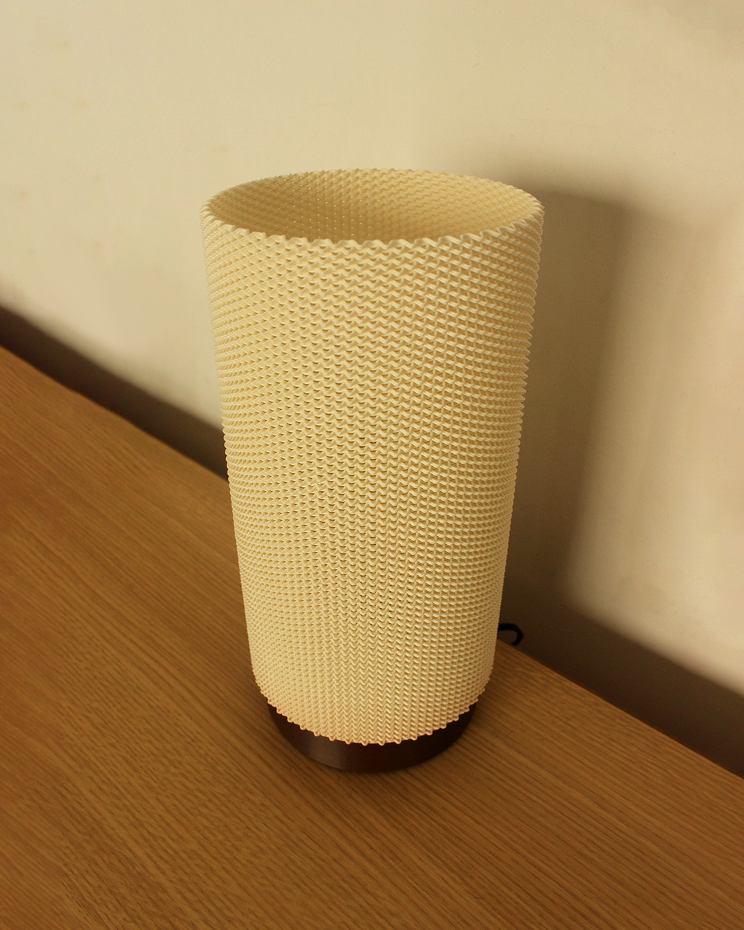 Stalinis šviestuvas EVA