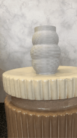 Unikali vaza Rolo – stilingas, ekologiškas ir ilgaamžis pasirinkimas jūsų interjerui