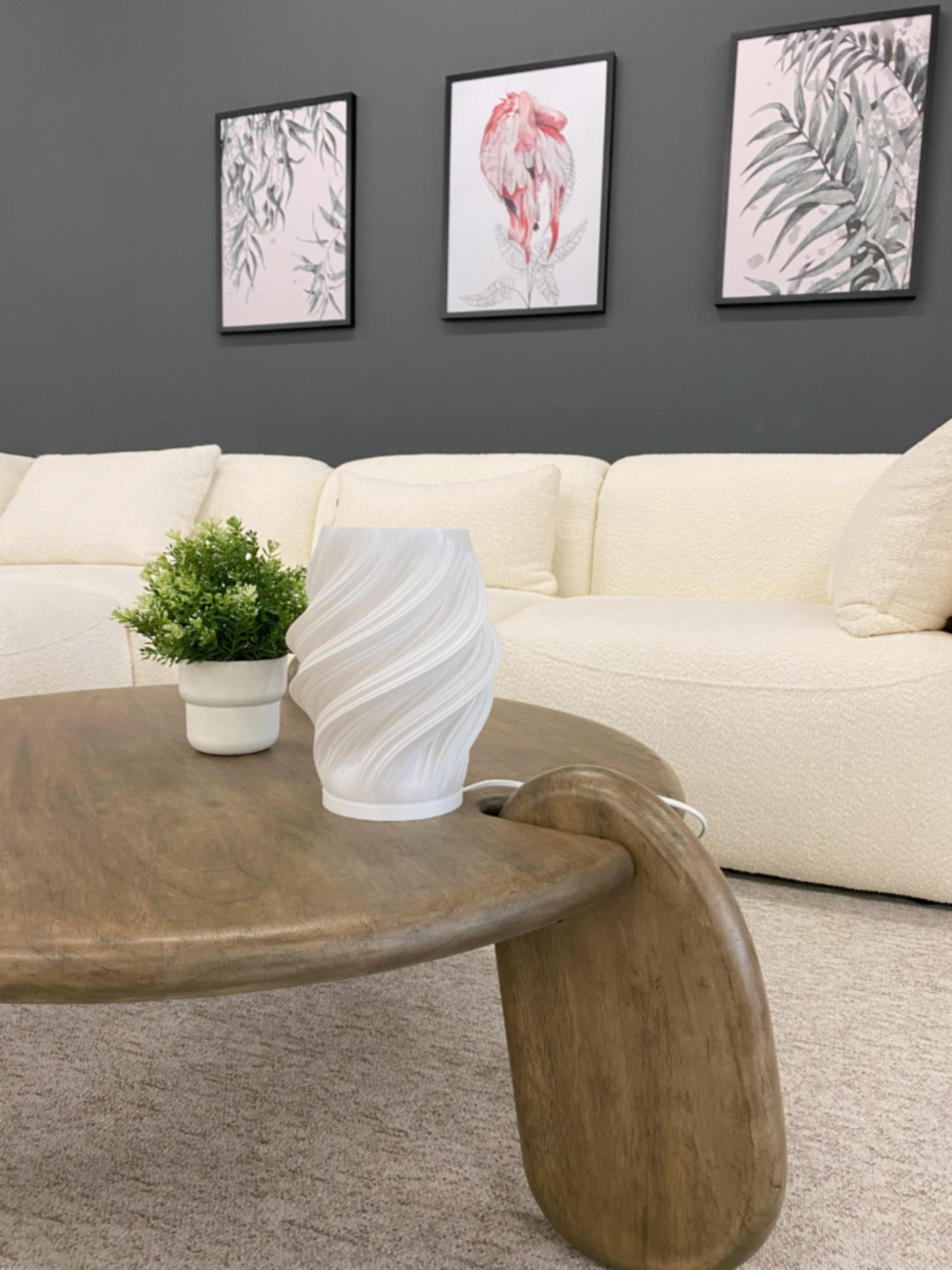 Stalinis Išmanus Šviestuvas AURA