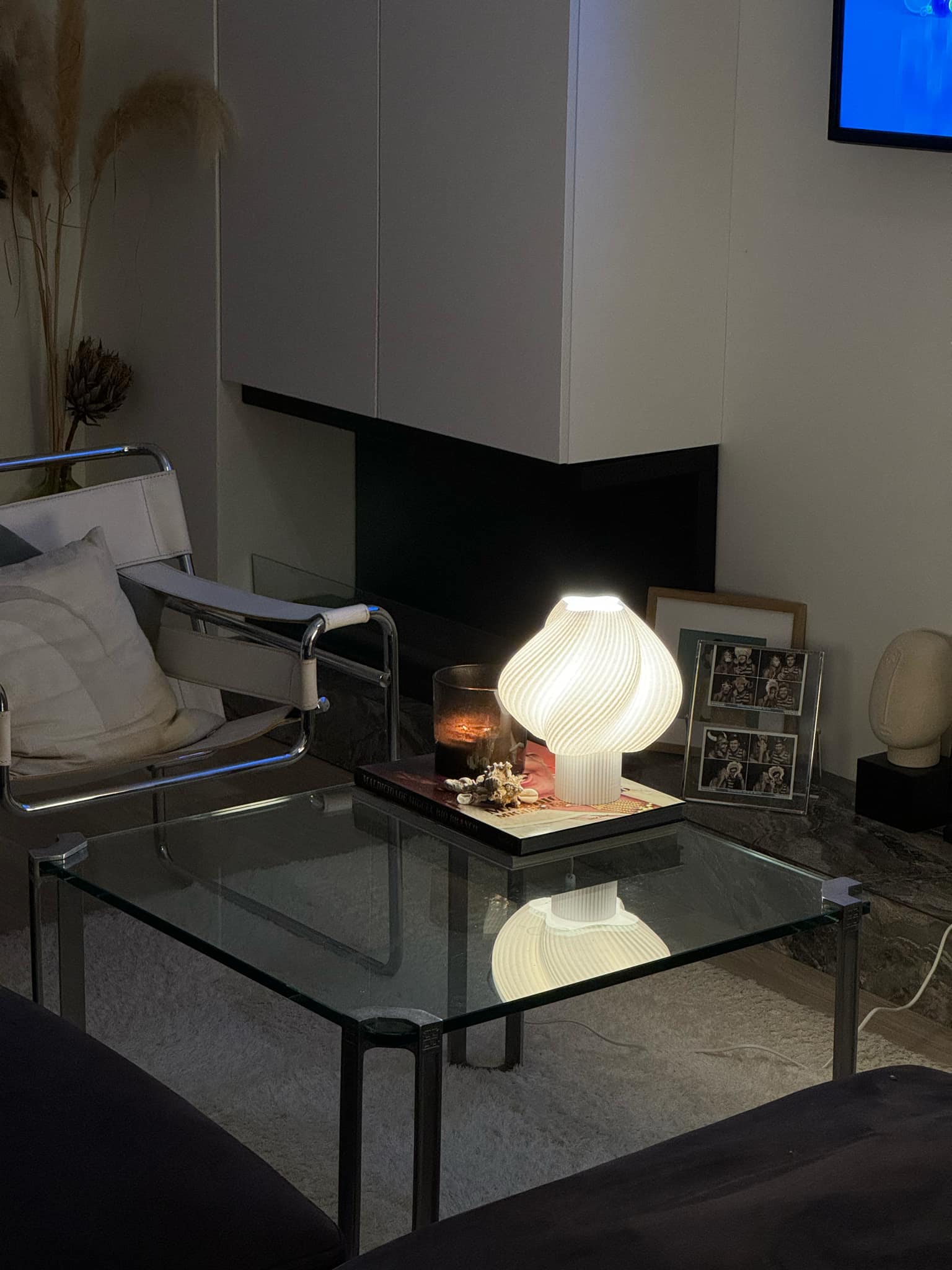 Stalinis šviestuvas LUMI