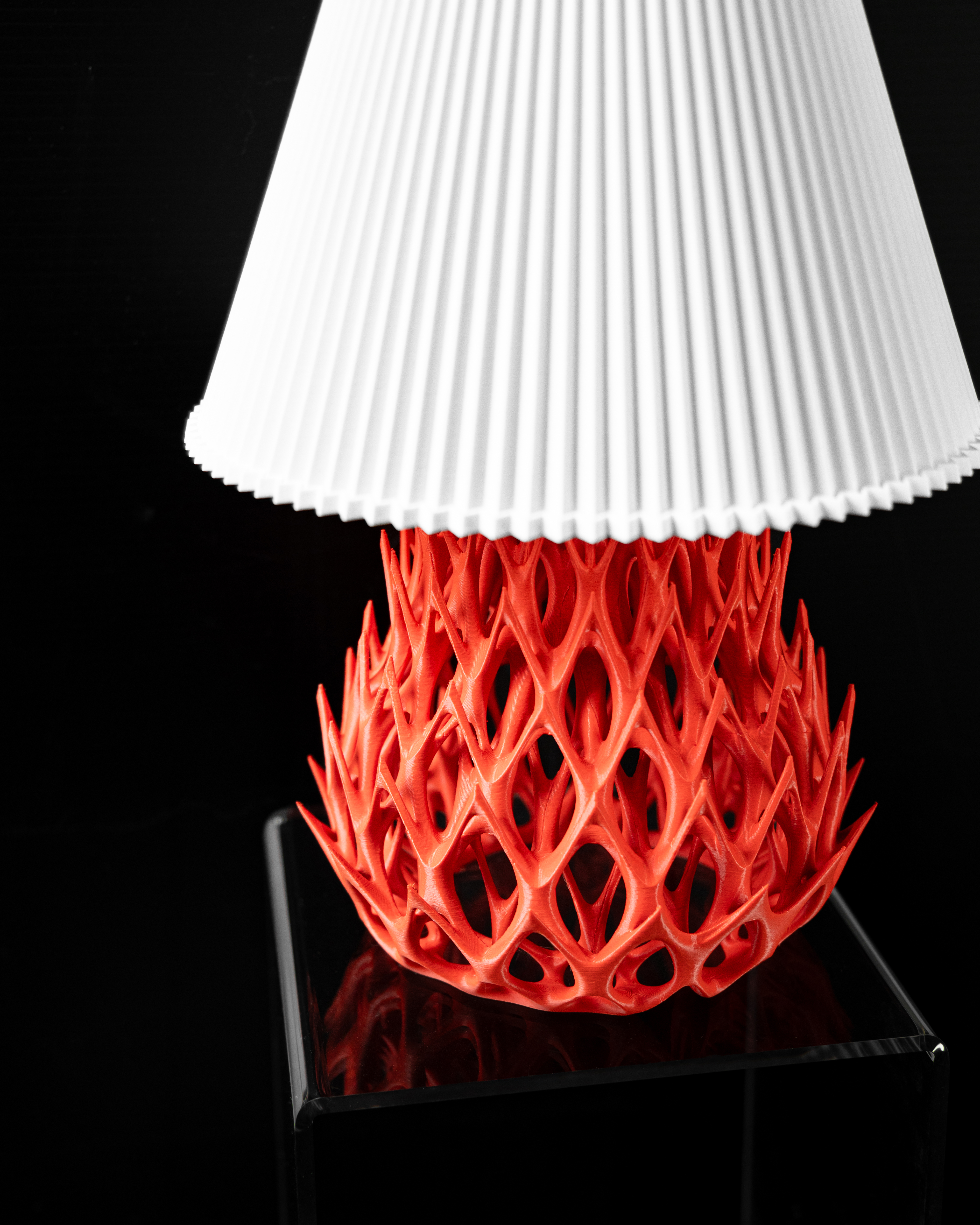 Stalinis šviestuvas INVADER