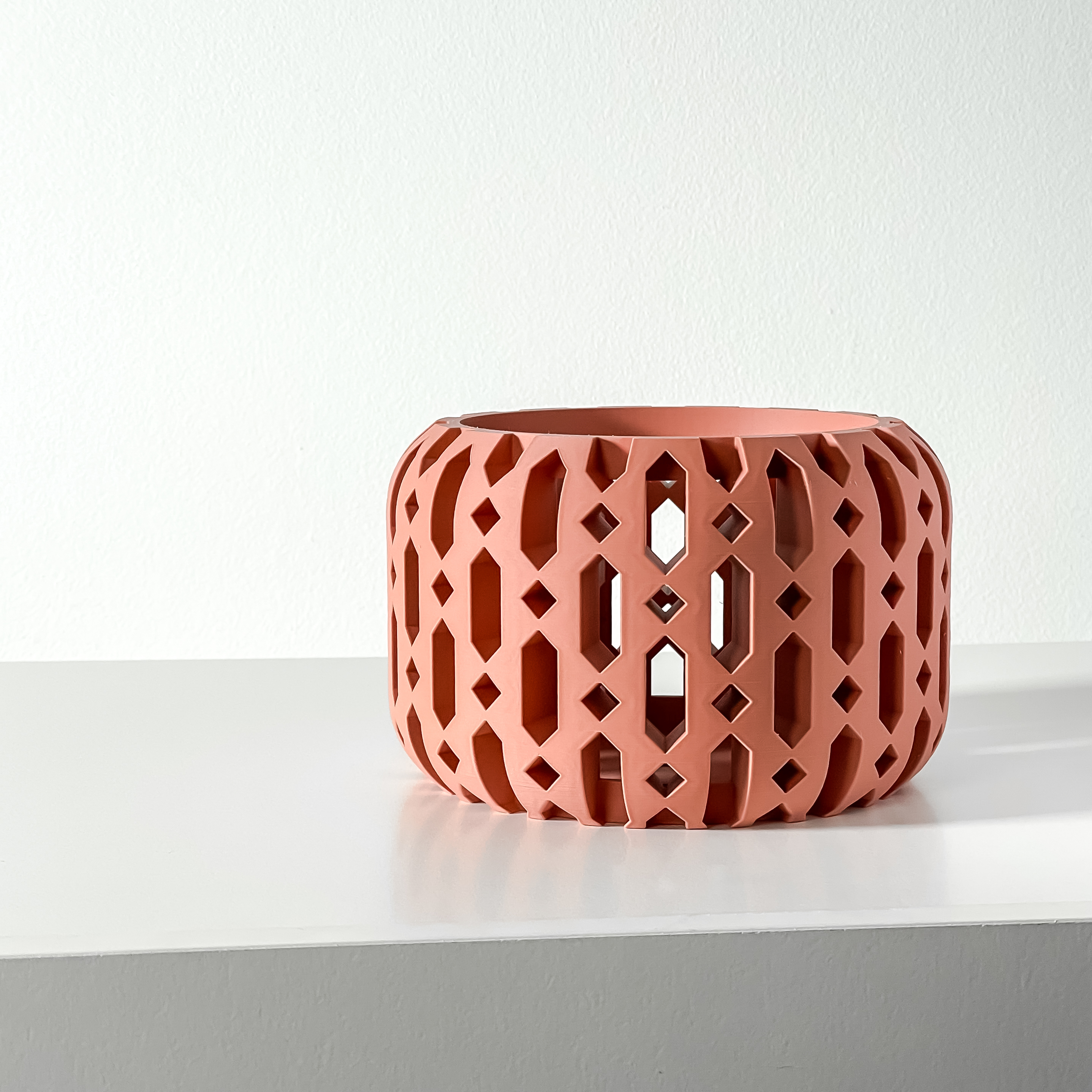 Stilingas ir unikalus vazonas Ritar – išskirtinis orchidėjų vazonas jūsų interjerui