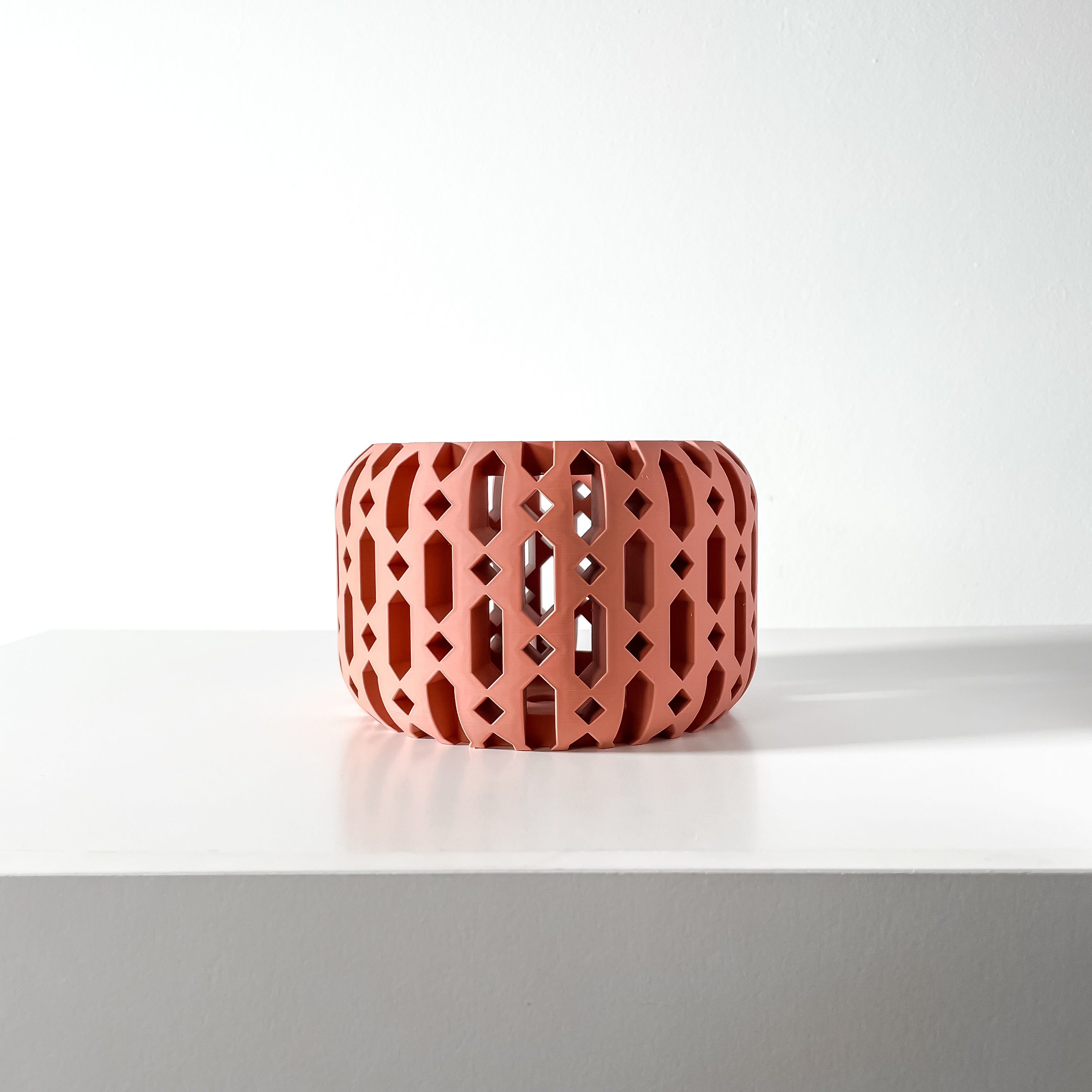 Stilingas ir unikalus vazonas Ritar – išskirtinis orchidėjų vazonas jūsų interjerui