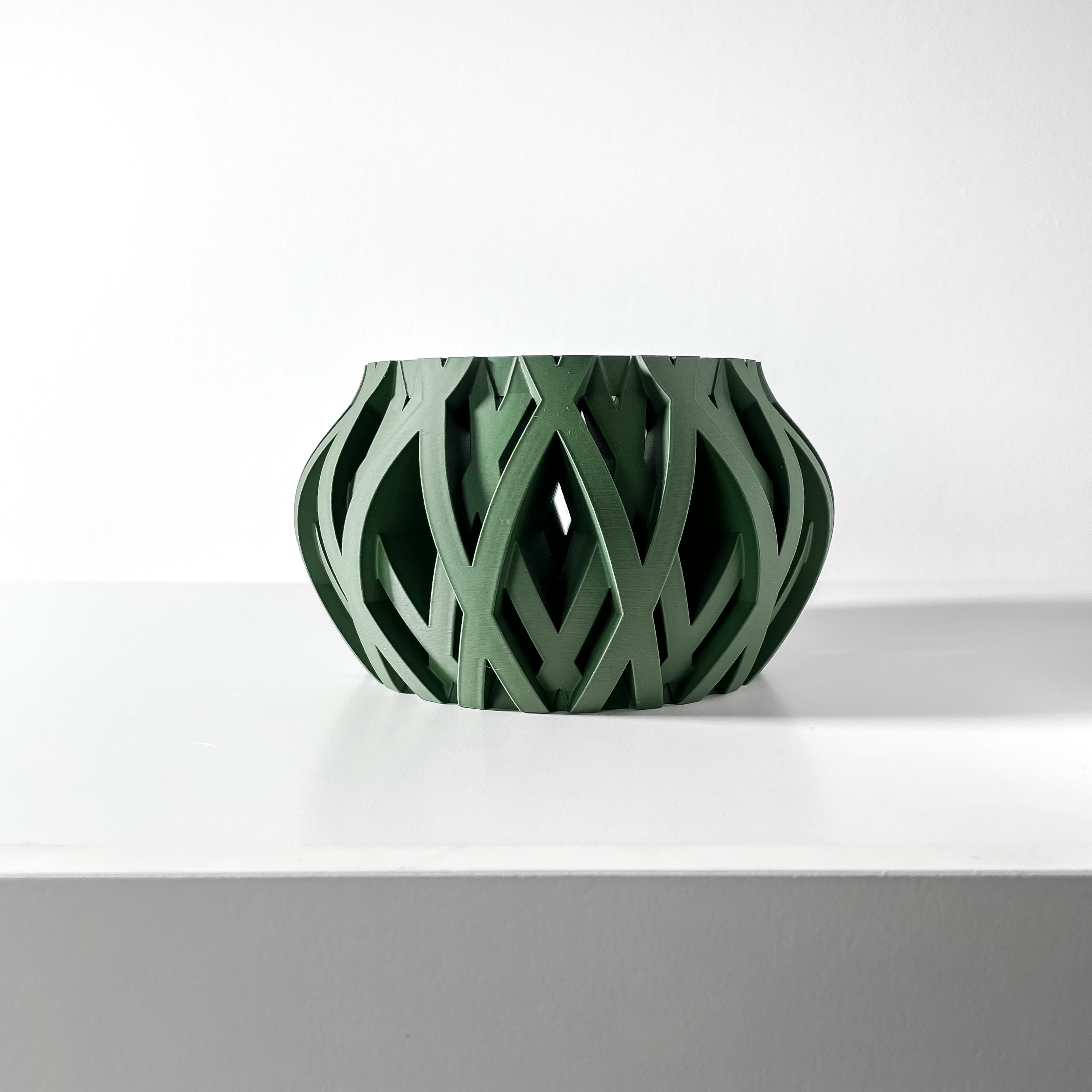 Stilingas ir unikalus vazonas Rimo – išskirtinis orchidėjų vazonas jūsų interjerui