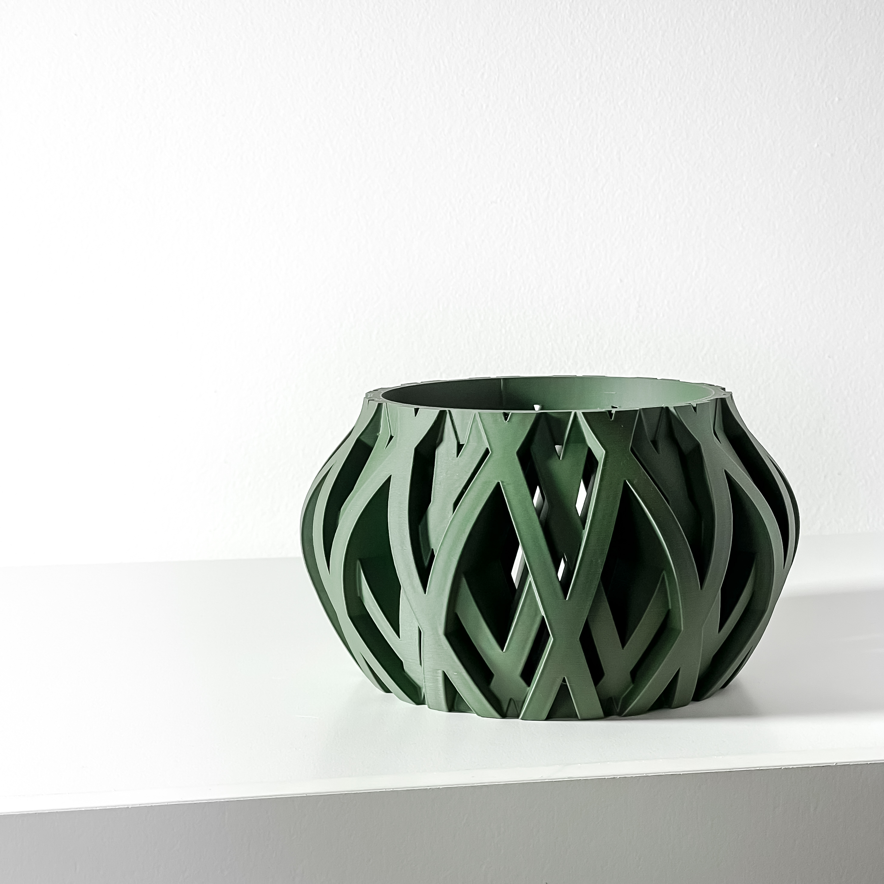 Stilingas ir unikalus vazonas Rimo – išskirtinis orchidėjų vazonas jūsų interjerui