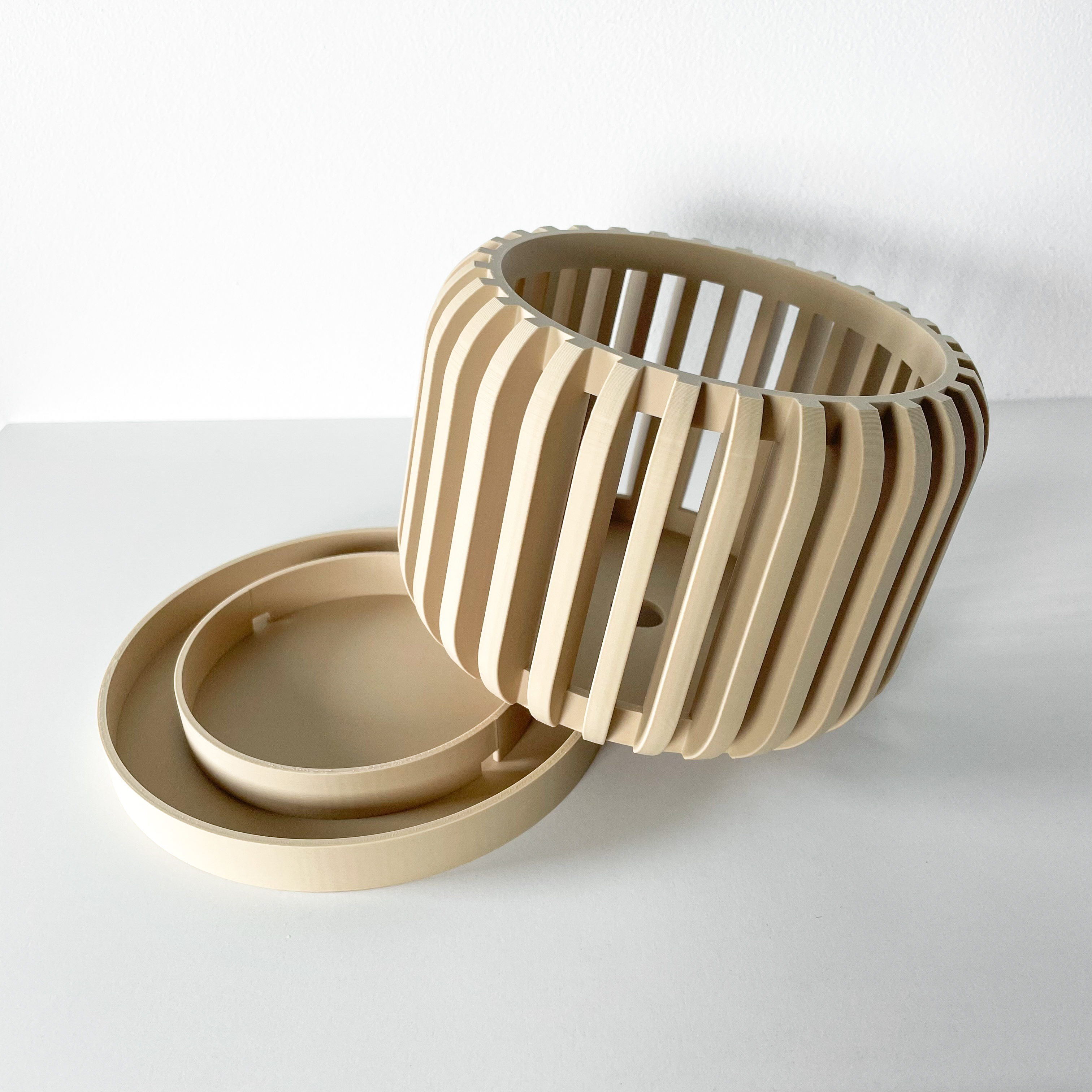 Stilingas ir unikalus vazonas Alden – išskirtinis orchidėjų vazonas jūsų interjerui