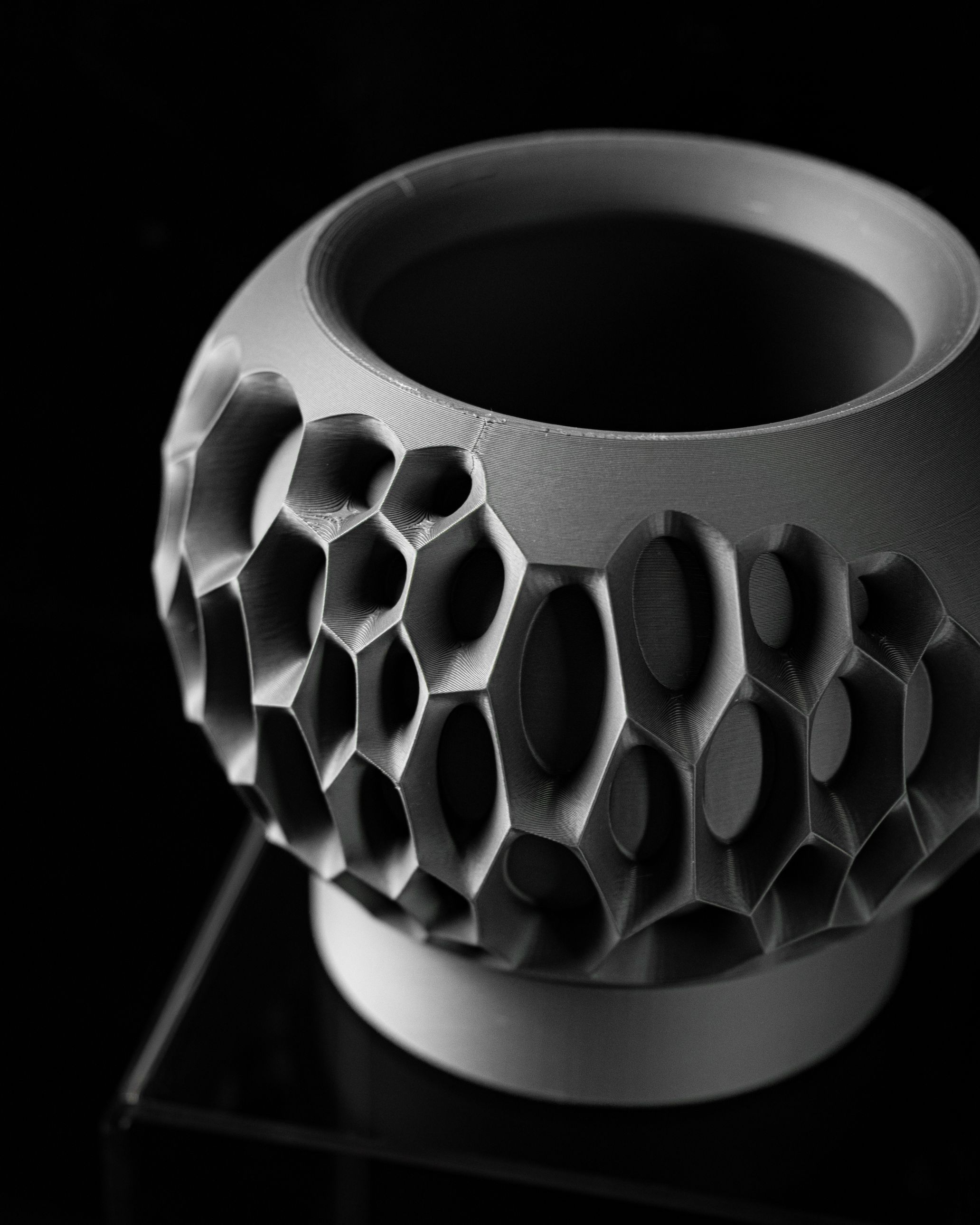 Unikalus Vazonas Virus – Stilingas ir ekologiškas pasirinkimas jūsų interjerui