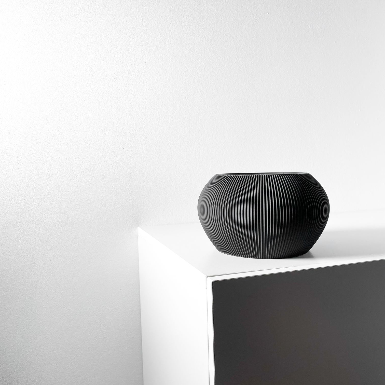 Unikalus Vazonas Melfi – Stilingas ir ekologiškas pasirinkimas jūsų interjerui