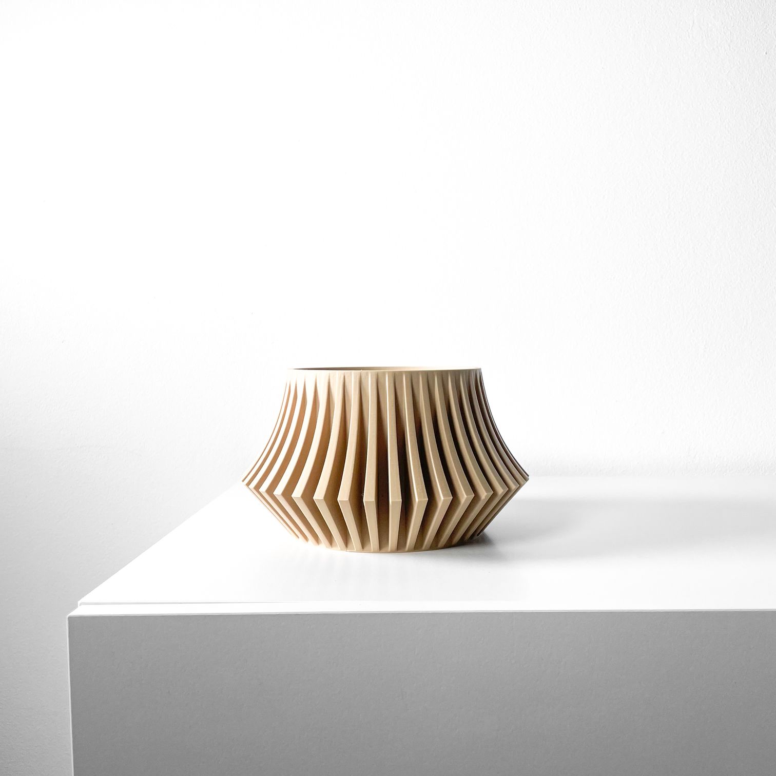 Unikalus Vazonas Jasen – Stilingas ir ekologiškas pasirinkimas jūsų interjerui