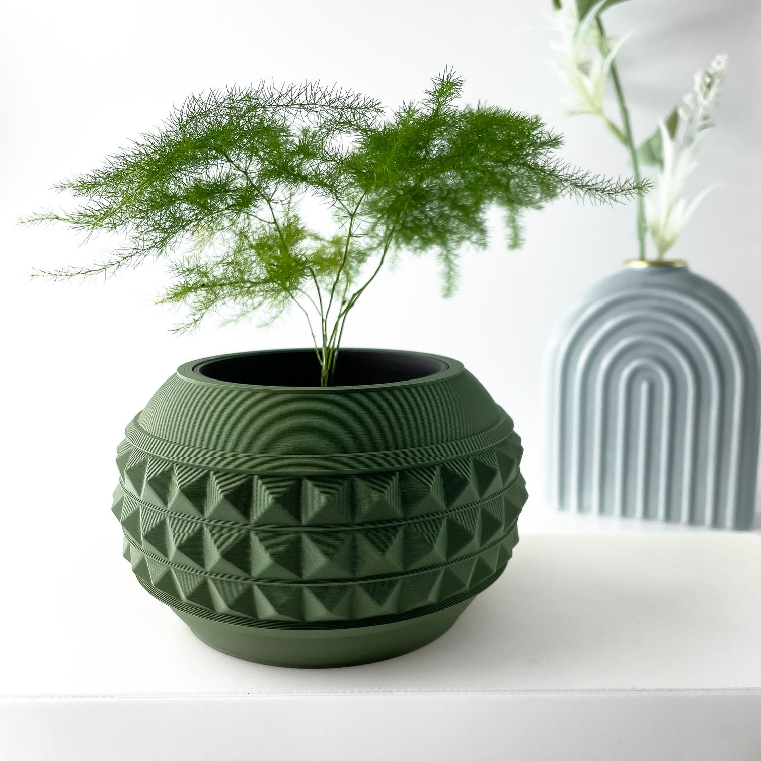 Unikalus Vazonas Dorvin – Stilingas ir ekologiškas pasirinkimas jūsų interjerui