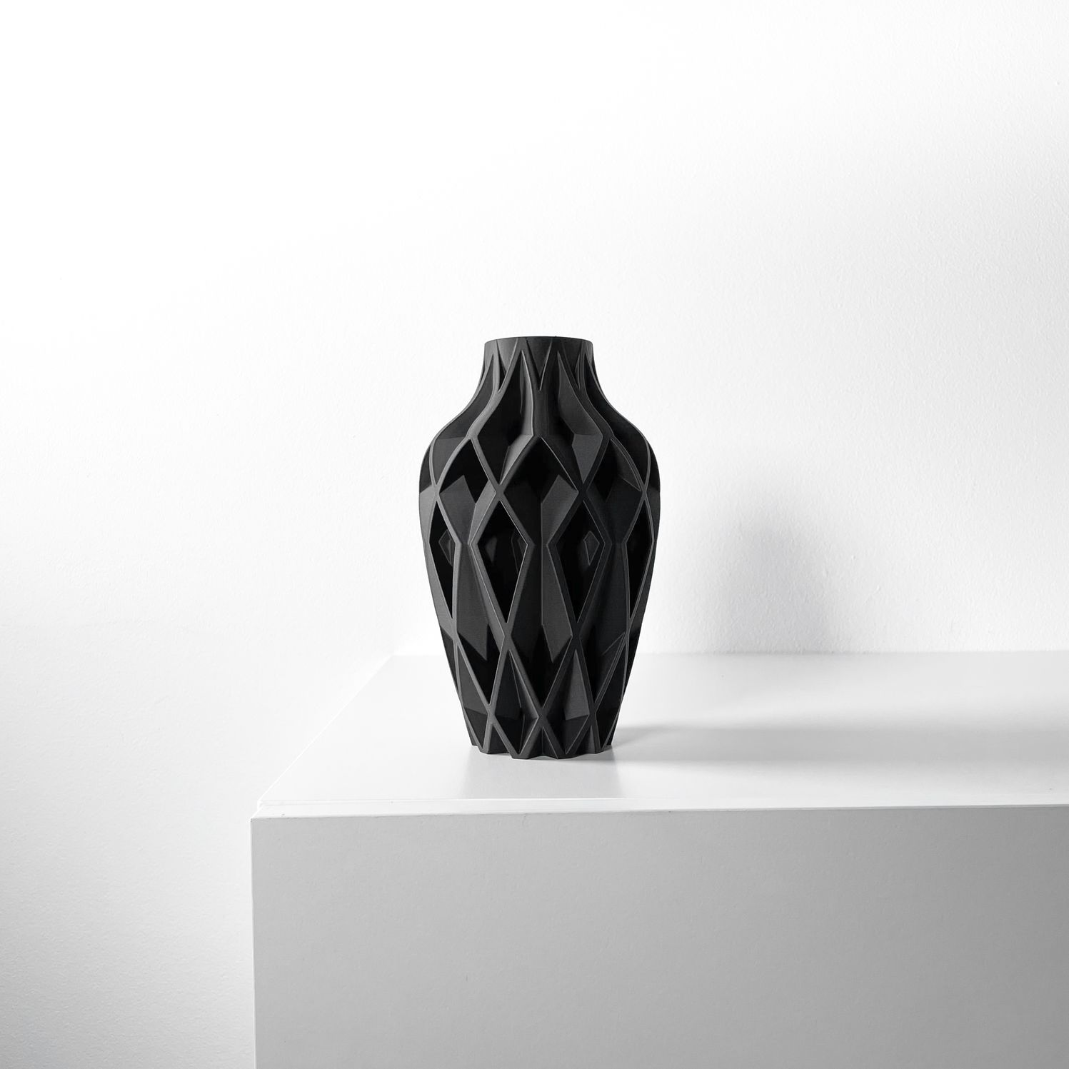 Unikali vaza Yano – stilingas, ekologiškas ir ilgaamžis pasirinkimas jūsų interjerui