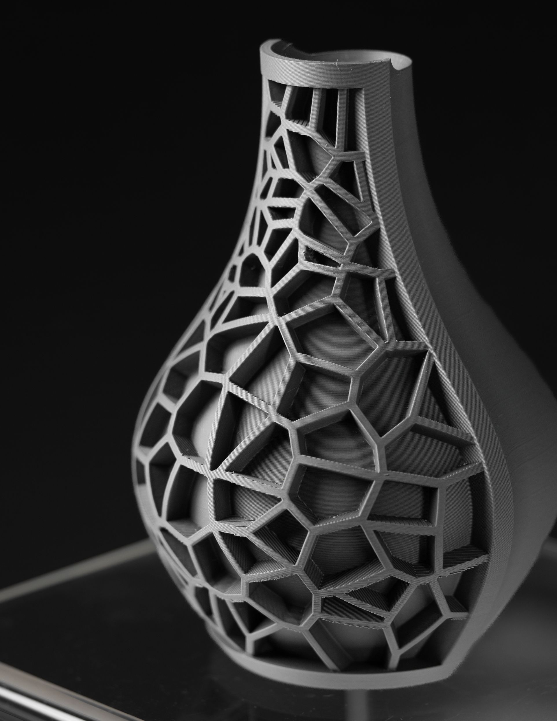 Unikali vaza Viro – stilingas, ekologiškas ir ilgaamžis pasirinkimas jūsų interjerui