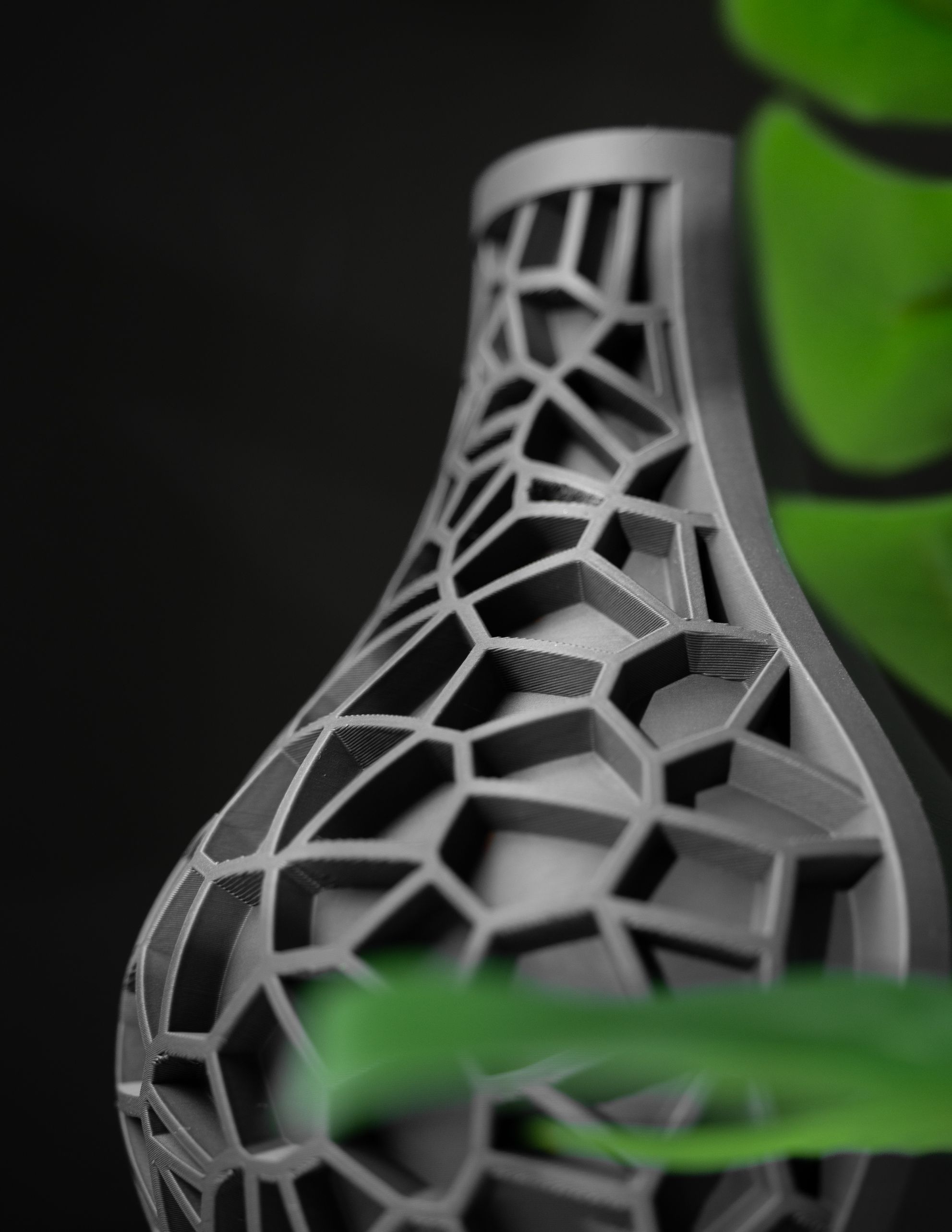 Unikali vaza Viro – stilingas, ekologiškas ir ilgaamžis pasirinkimas jūsų interjerui