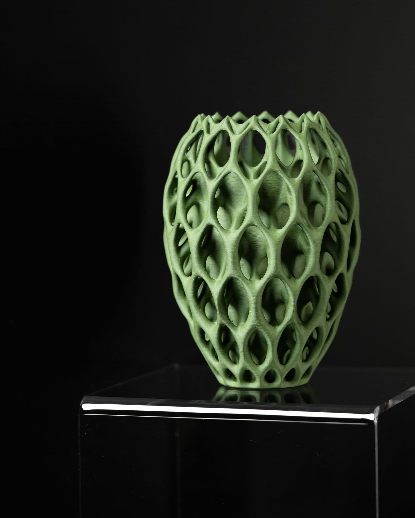 Unikali vaza Vertuko – stilingas, ekologiškas ir ilgaamžis pasirinkimas jūsų interjerui