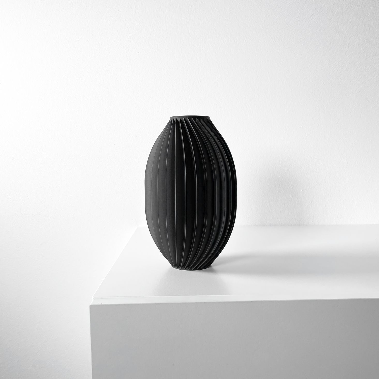 Unikali vaza Tivano – stilingas, ekologiškas ir ilgaamžis pasirinkimas jūsų interjerui