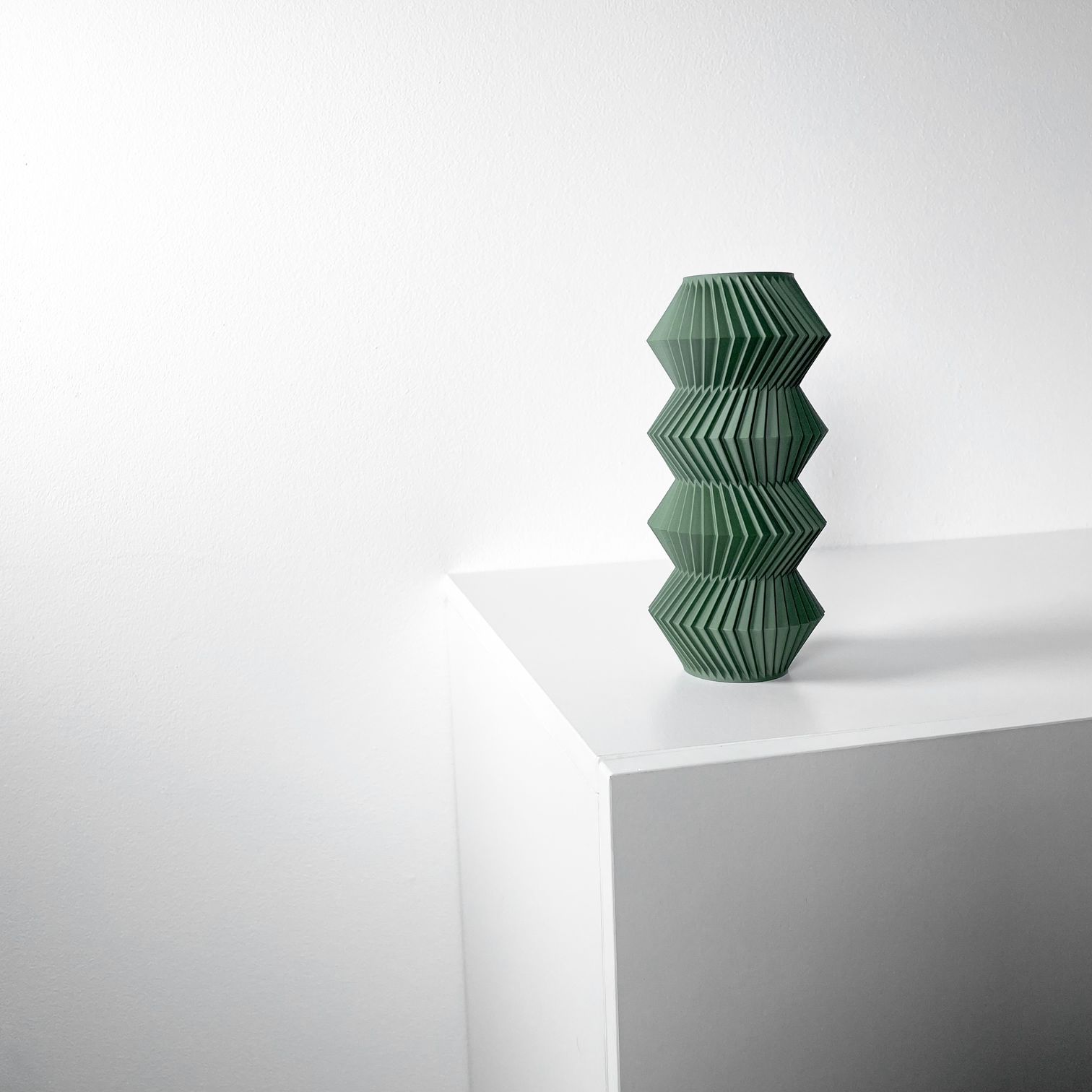 Unikali vaza Quelo – stilingas, ekologiškas ir ilgaamžis pasirinkimas jūsų interjerui