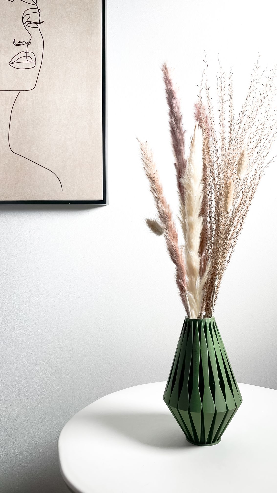 Unikali vaza Onde – stilingas, ekologiškas ir ilgaamžis pasirinkimas jūsų interjerui