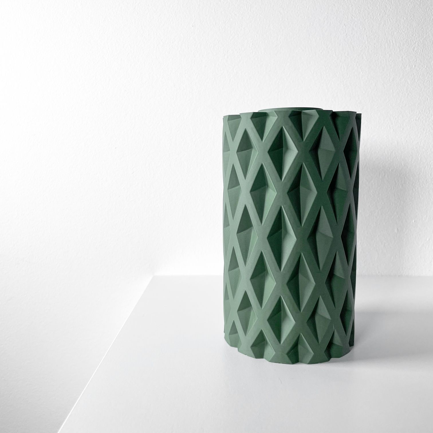 Unikali vaza Kymara – stilingas, ekologiškas ir ilgaamžis pasirinkimas jūsų interjerui