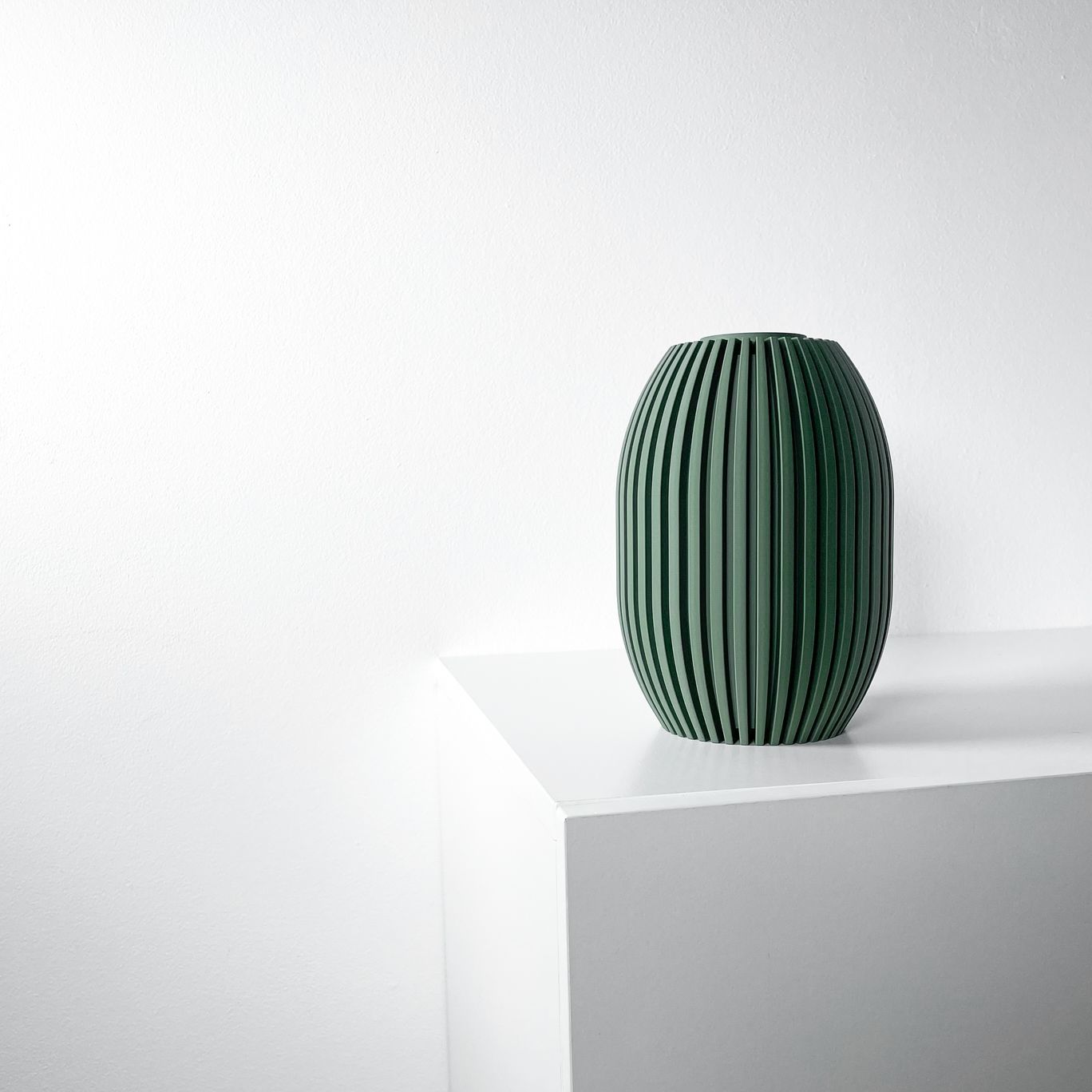 Unikali vaza Elclano – stilingas, ekologiškas ir ilgaamžis pasirinkimas jūsų interjerui