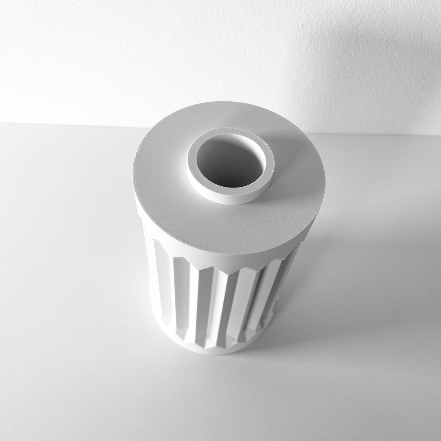 Unikali vaza Draxi – stilingas, ekologiškas ir ilgaamžis pasirinkimas jūsų interjerui