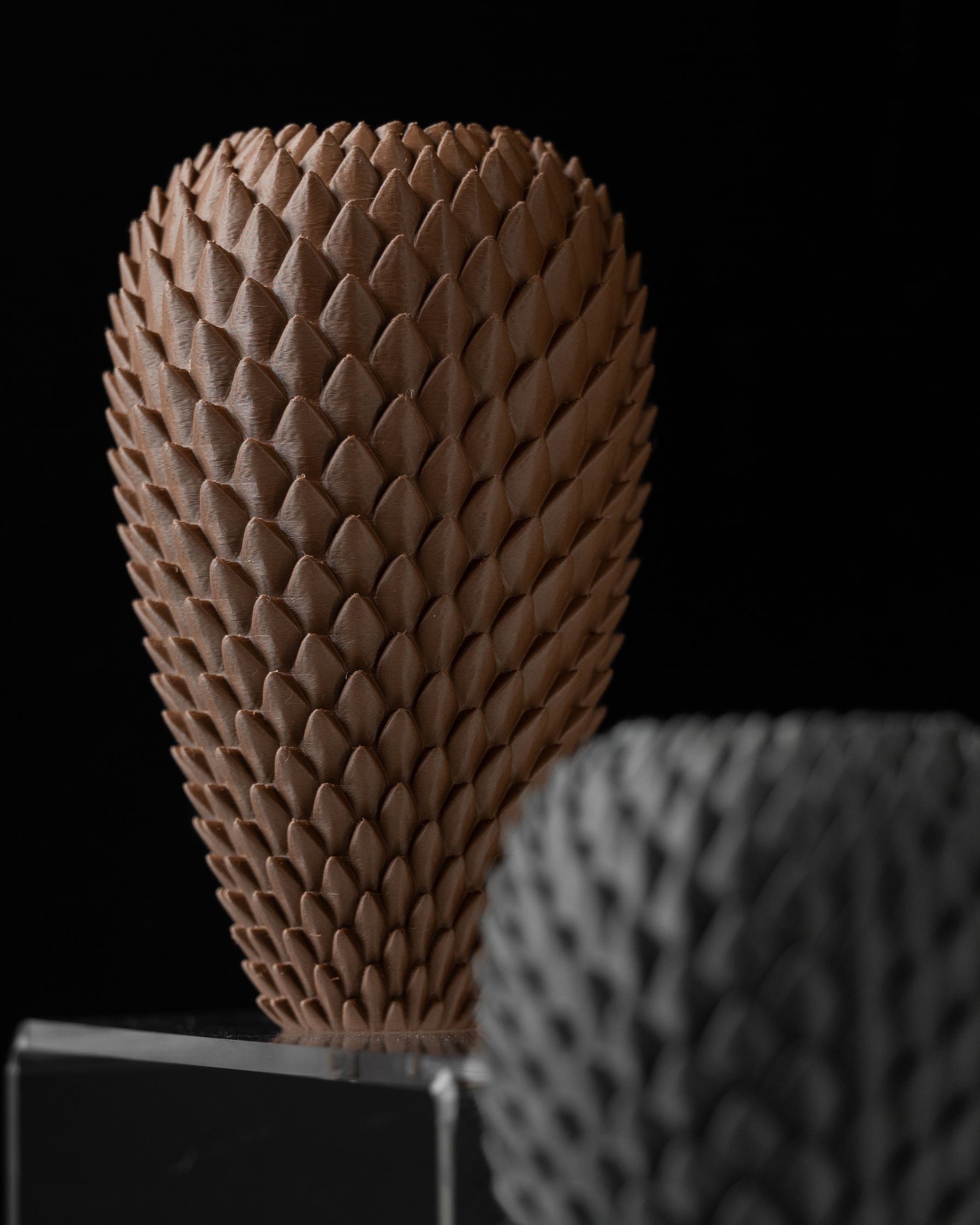 Unikali vaza Dragale – stilingas, ekologiškas ir ilgaamžis pasirinkimas jūsų interjerui