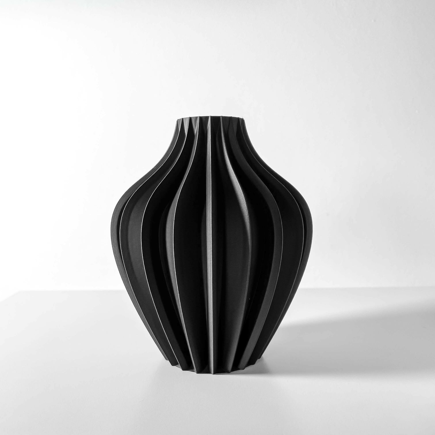 Unikali vaza Darin – stilingas, ekologiškas ir ilgaamžis pasirinkimas jūsų interjerui