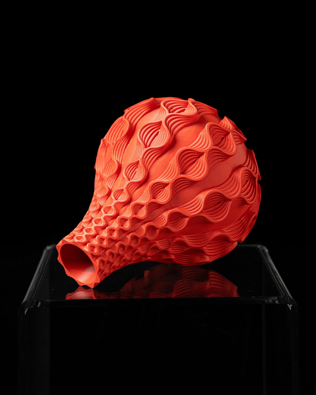 Unikali vaza Bloom – stilingas, ekologiškas ir ilgaamžis pasirinkimas jūsų interjerui