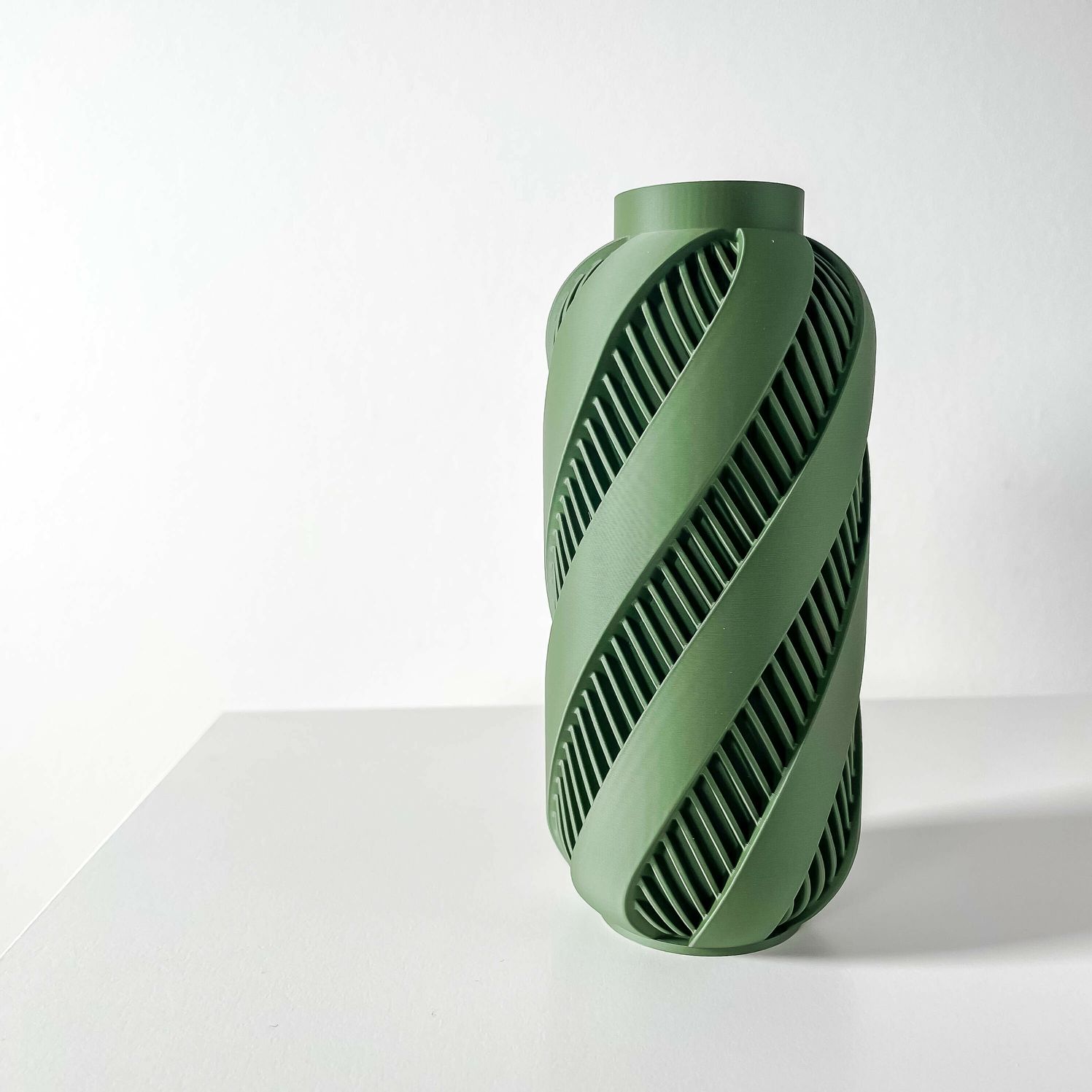 Unikali vaza Alin – stilingas, ekologiškas ir ilgaamžis pasirinkimas jūsų interjerui